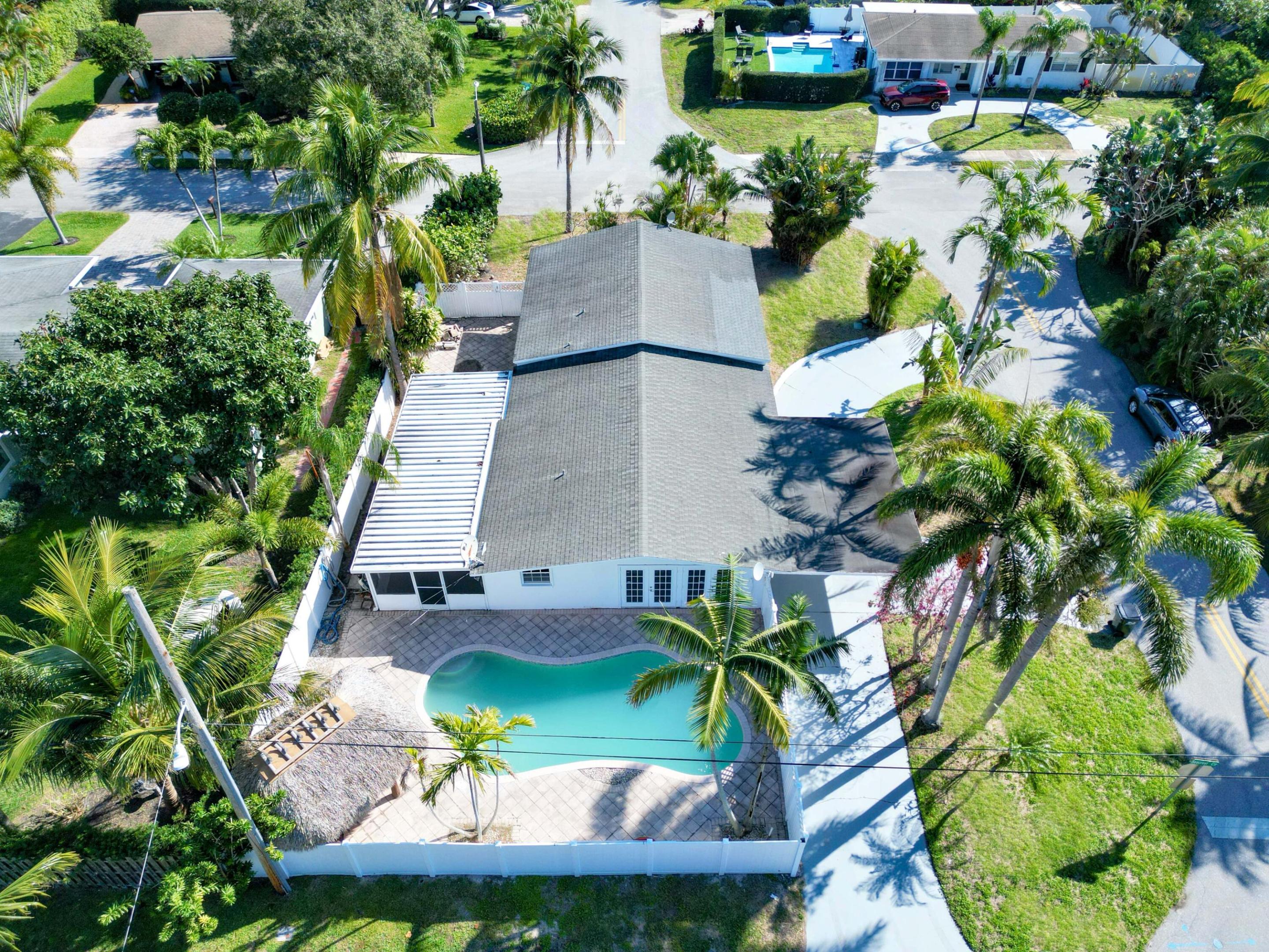 231 N Seacrest Circle