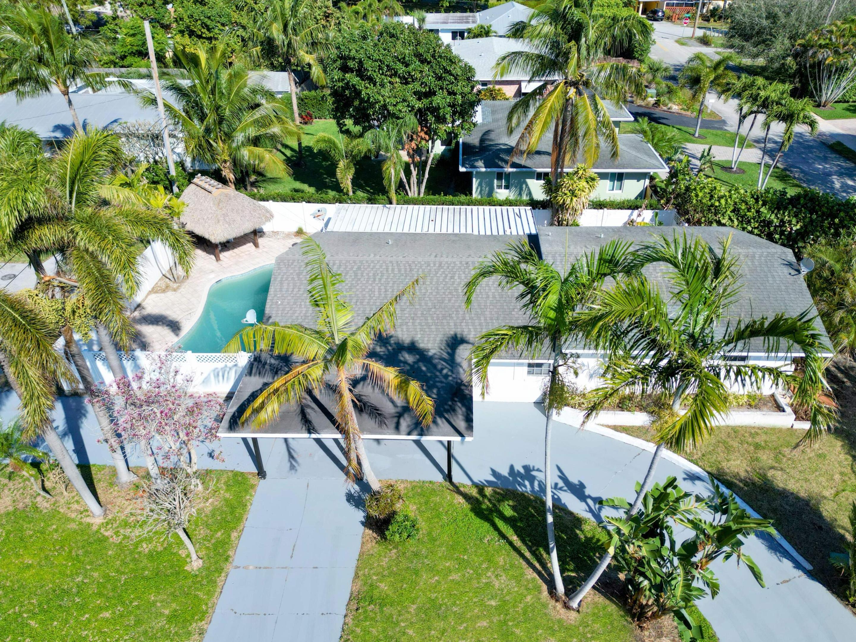 231 N Seacrest Circle