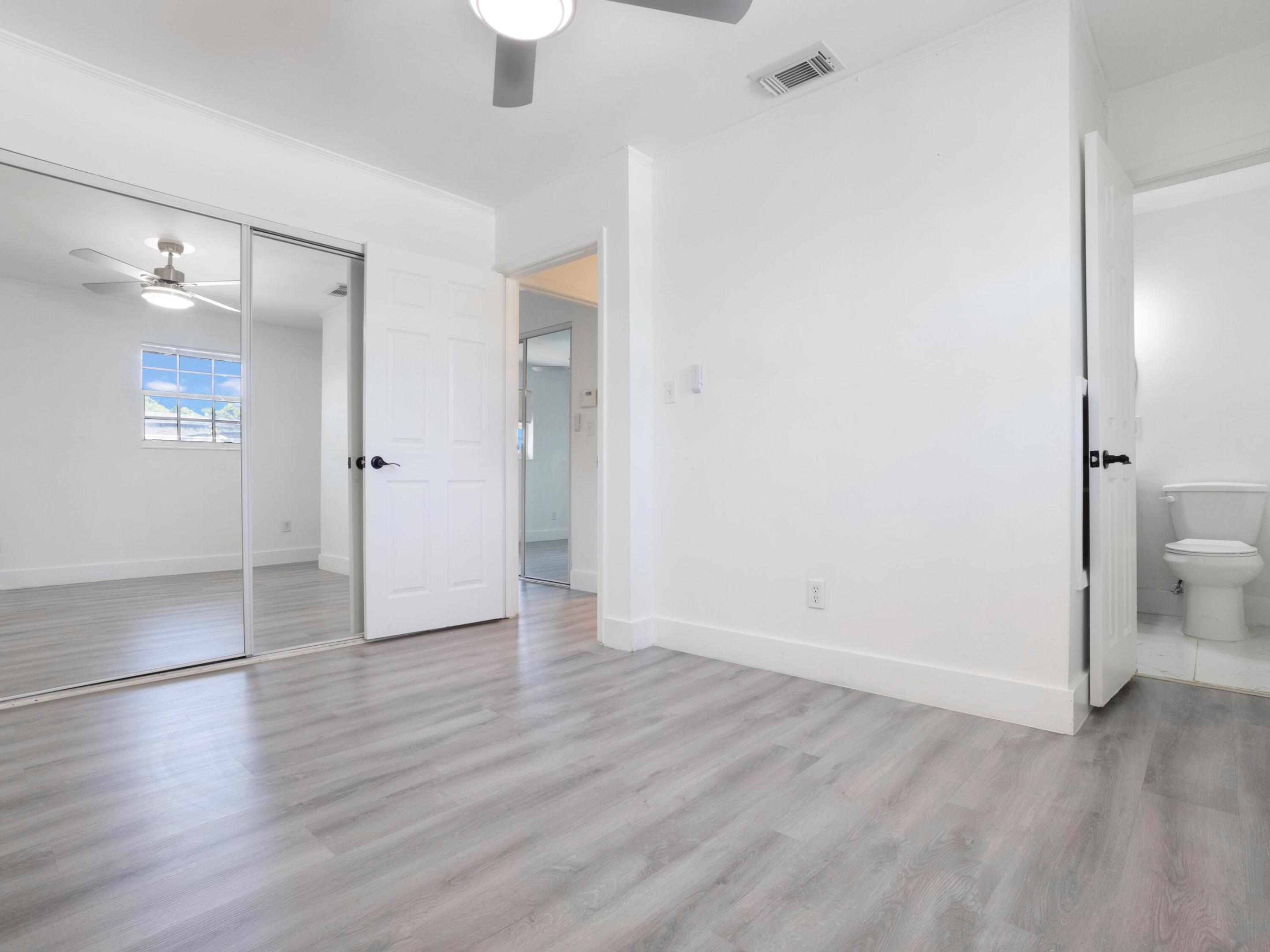 231 N Seacrest Circle