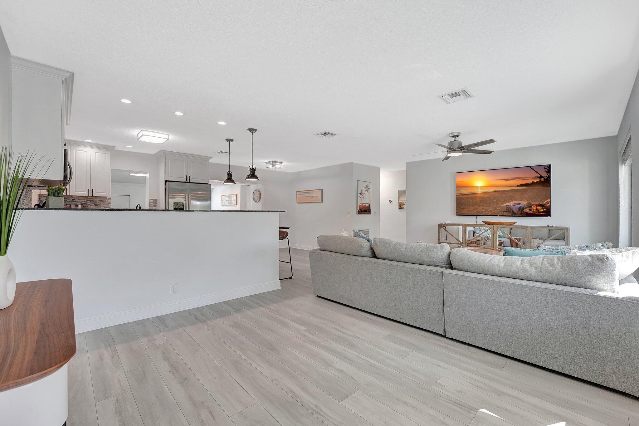 2624 SW 6th Street