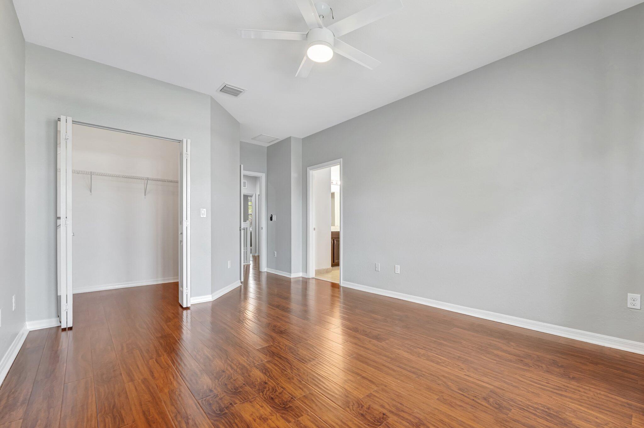 154 W Astor Circle