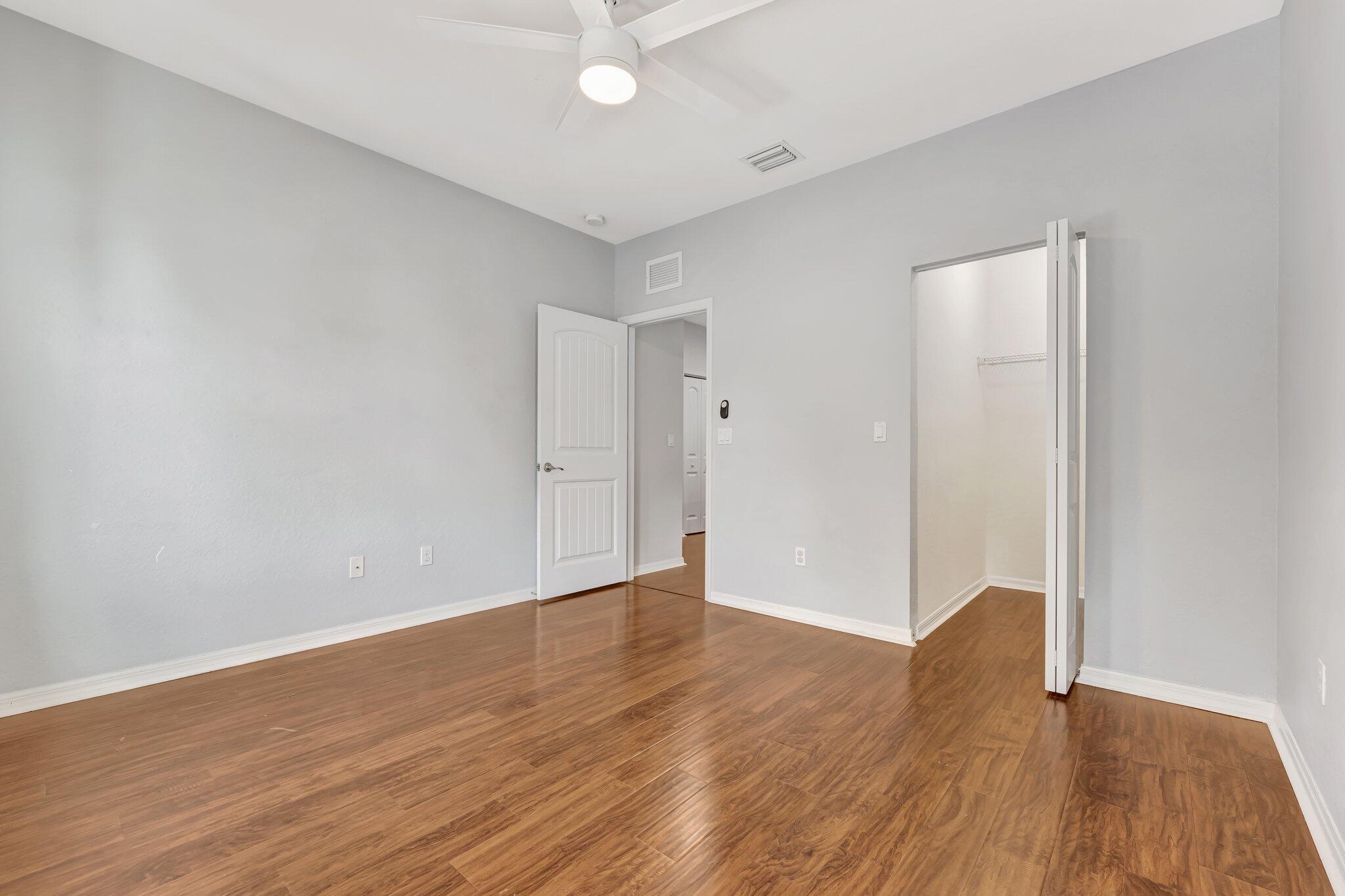 154 W Astor Circle
