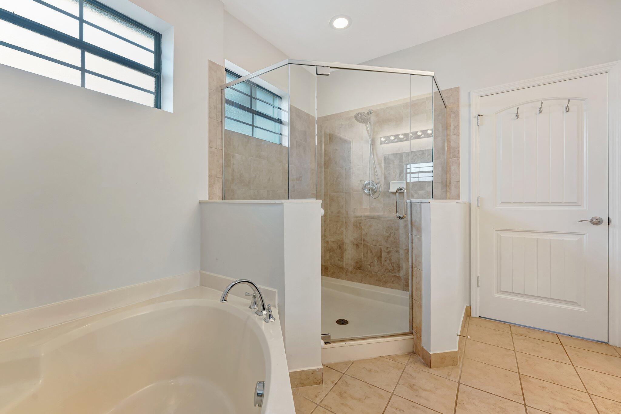 154 W Astor Circle