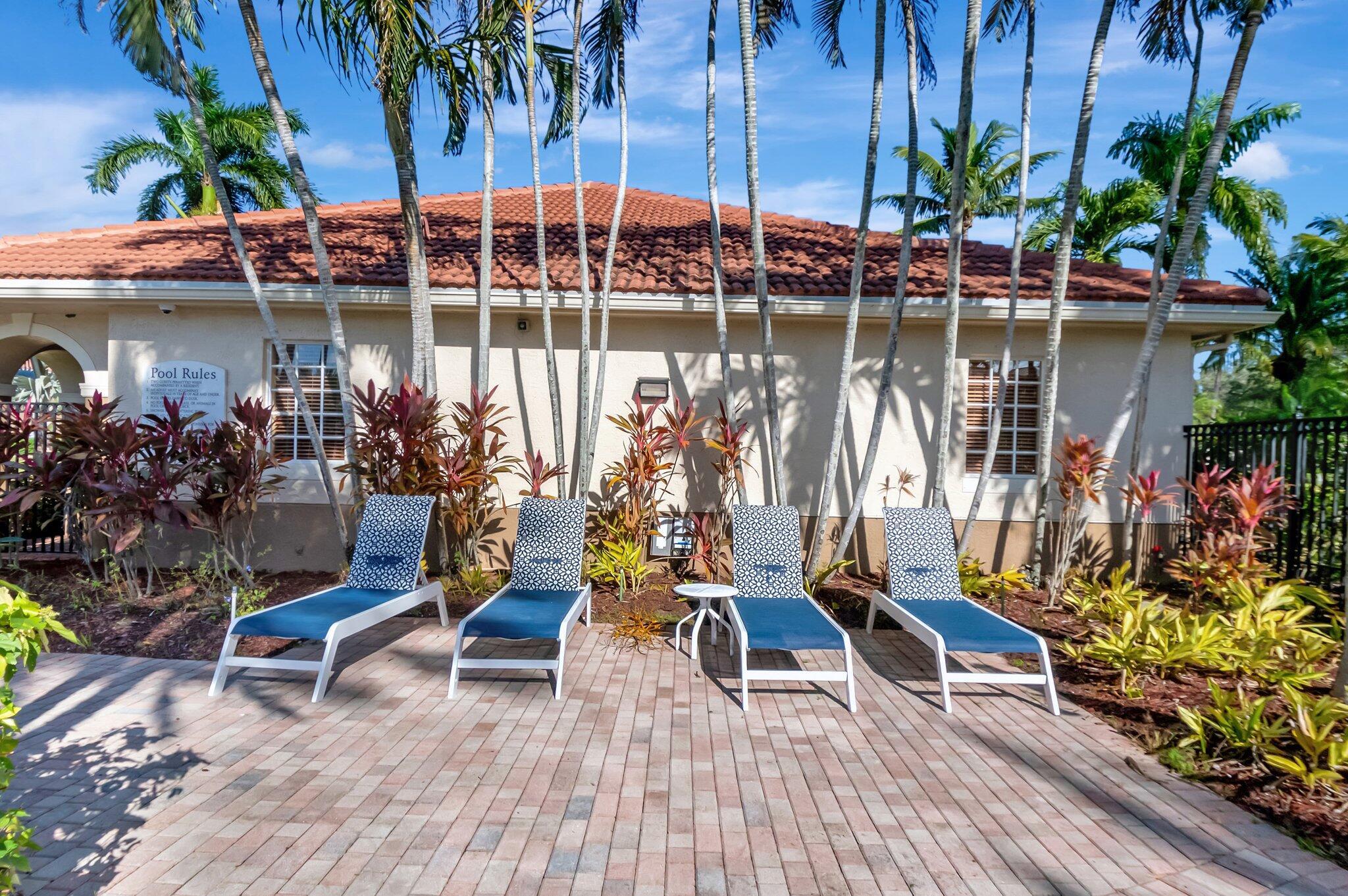 15035 Michelangelo Boulevard 305