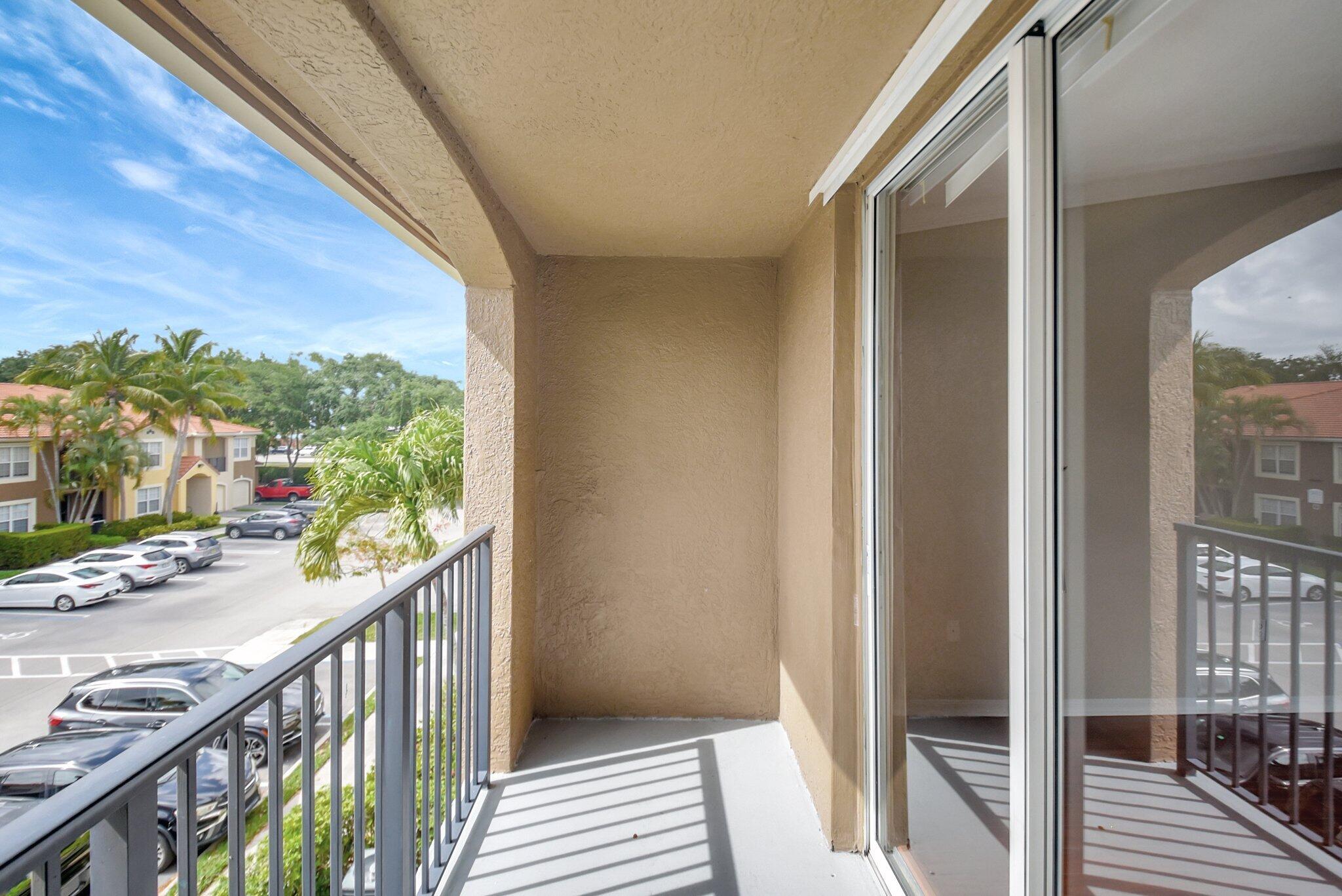 15035 Michelangelo Boulevard 305