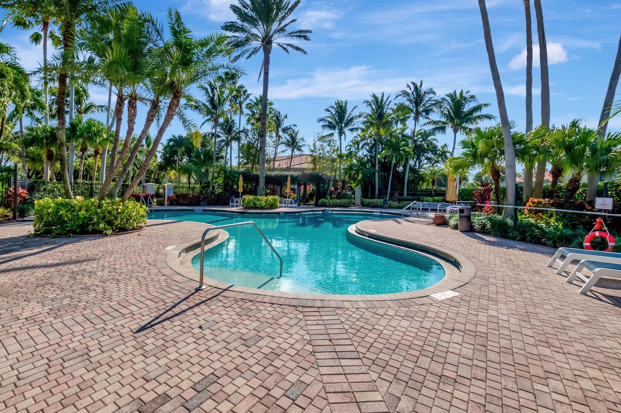 15035 Michelangelo Boulevard 305