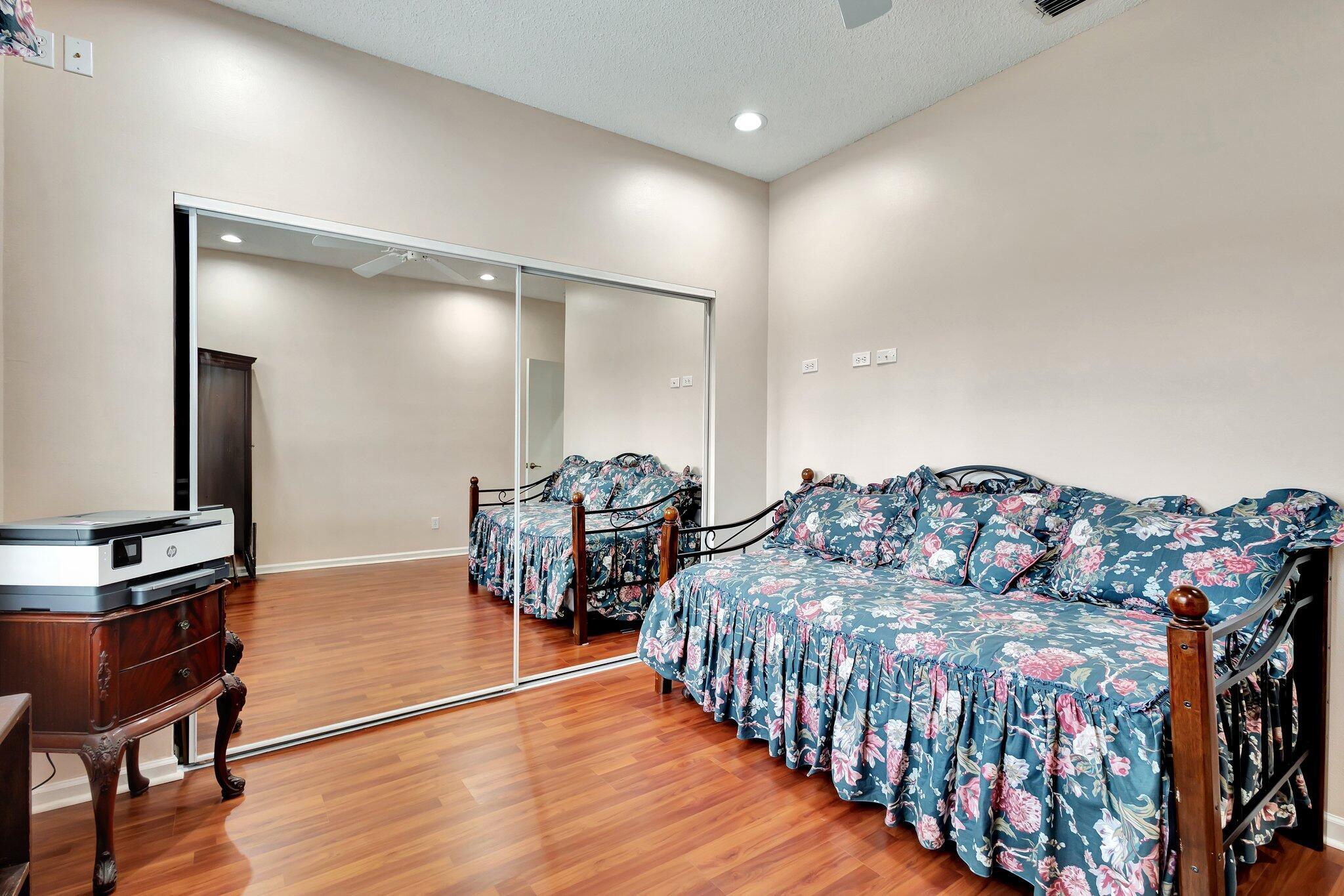 7743 Bridlington Drive