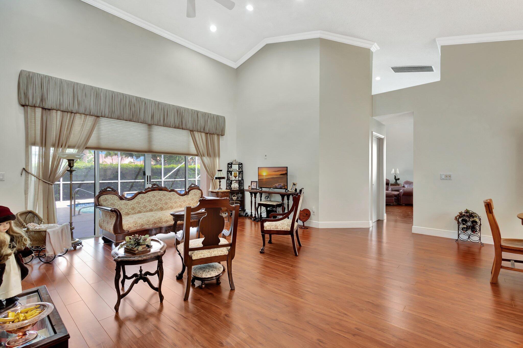 7743 Bridlington Drive