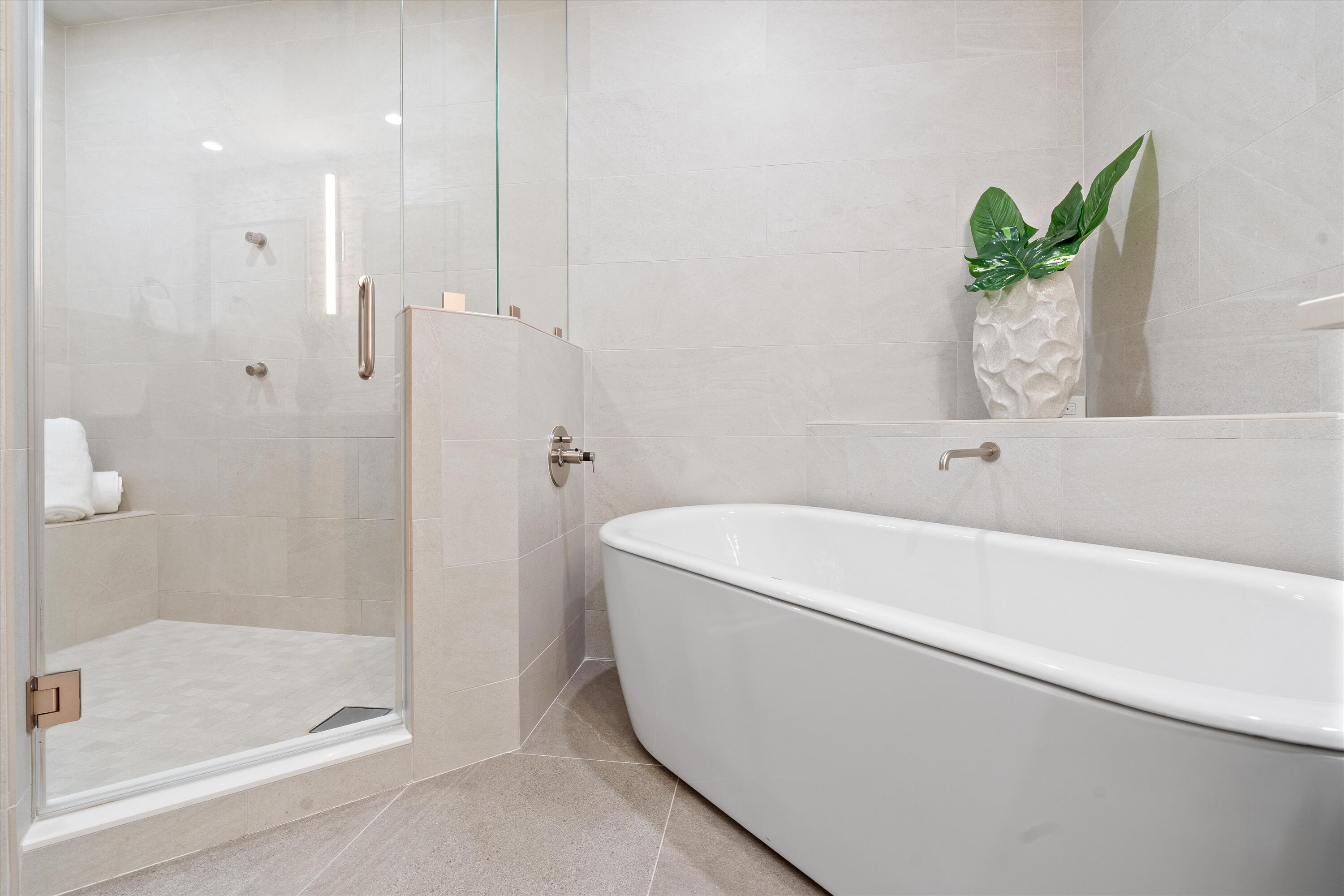 236 Se Fifth Avenue 212