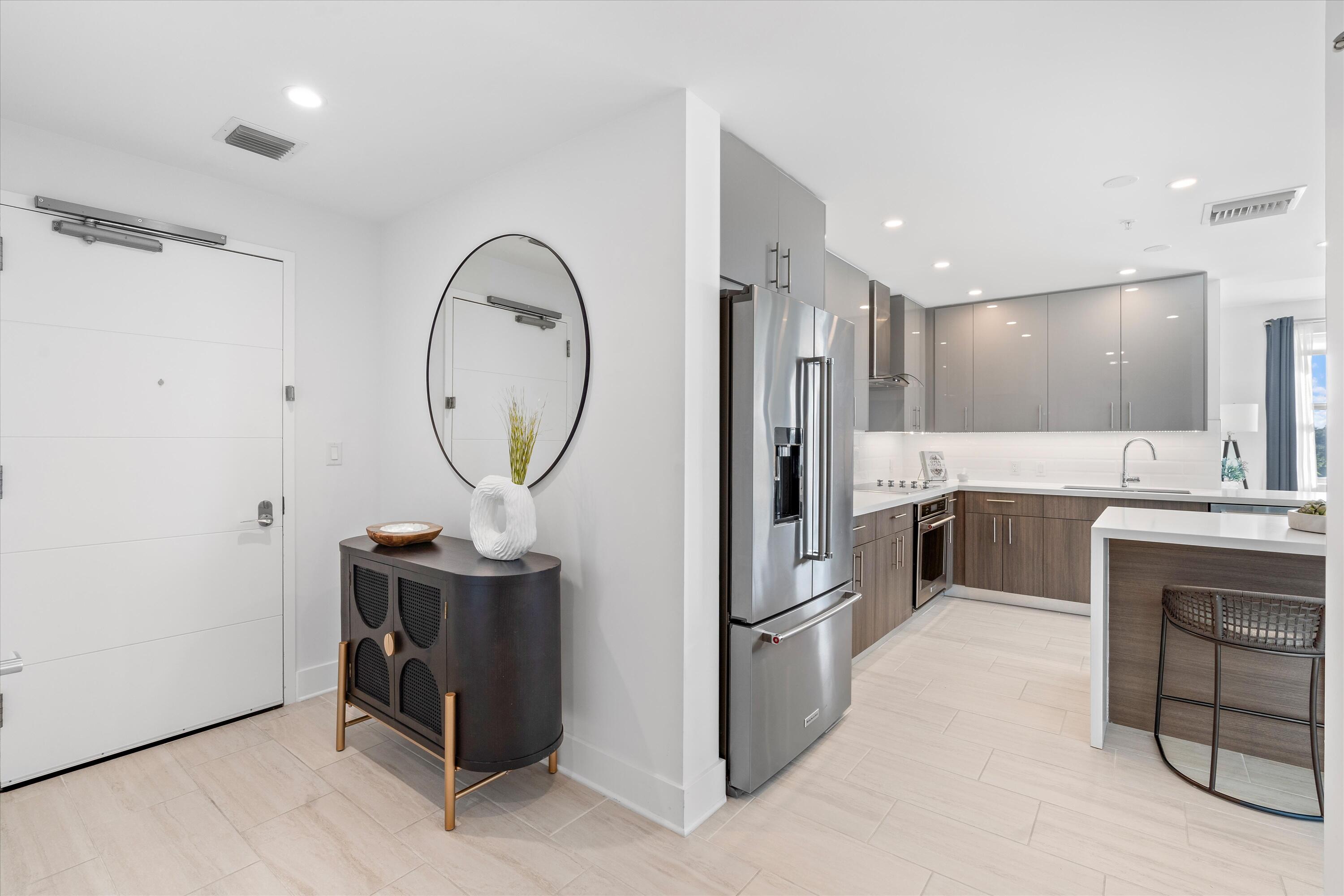 236 Se Fifth Avenue 212