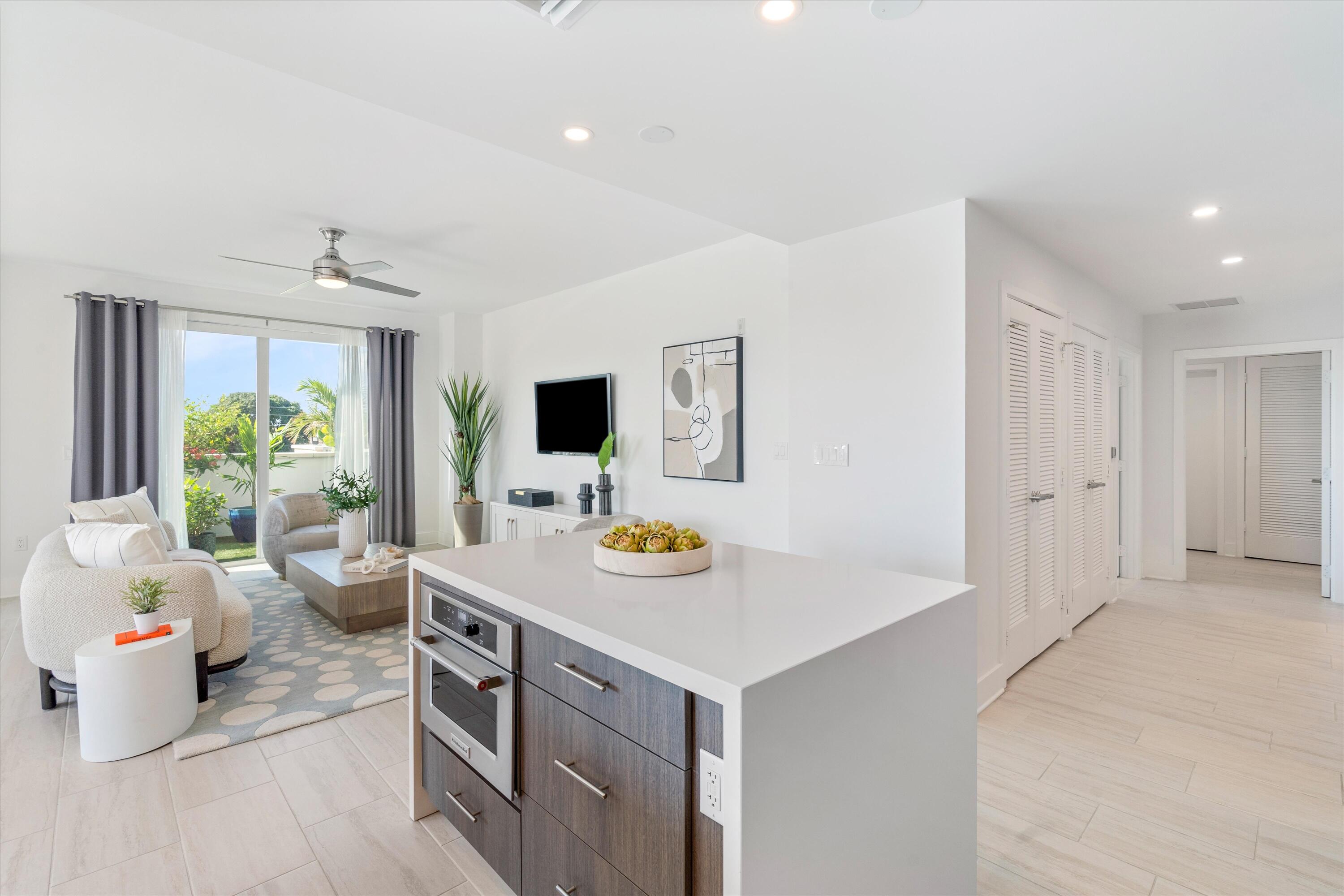 236 Se Fifth Avenue 212