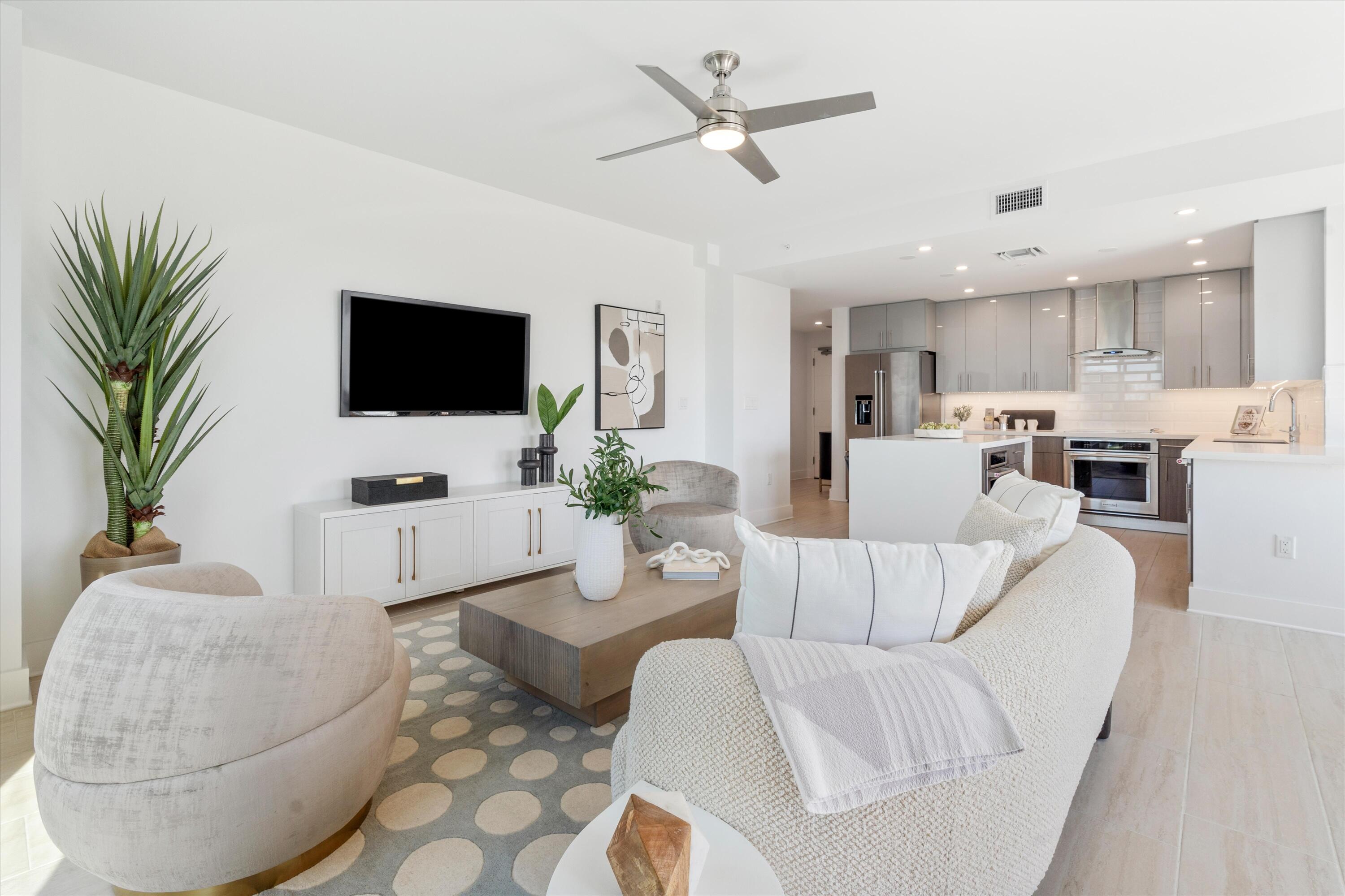 236 Se Fifth Avenue 212