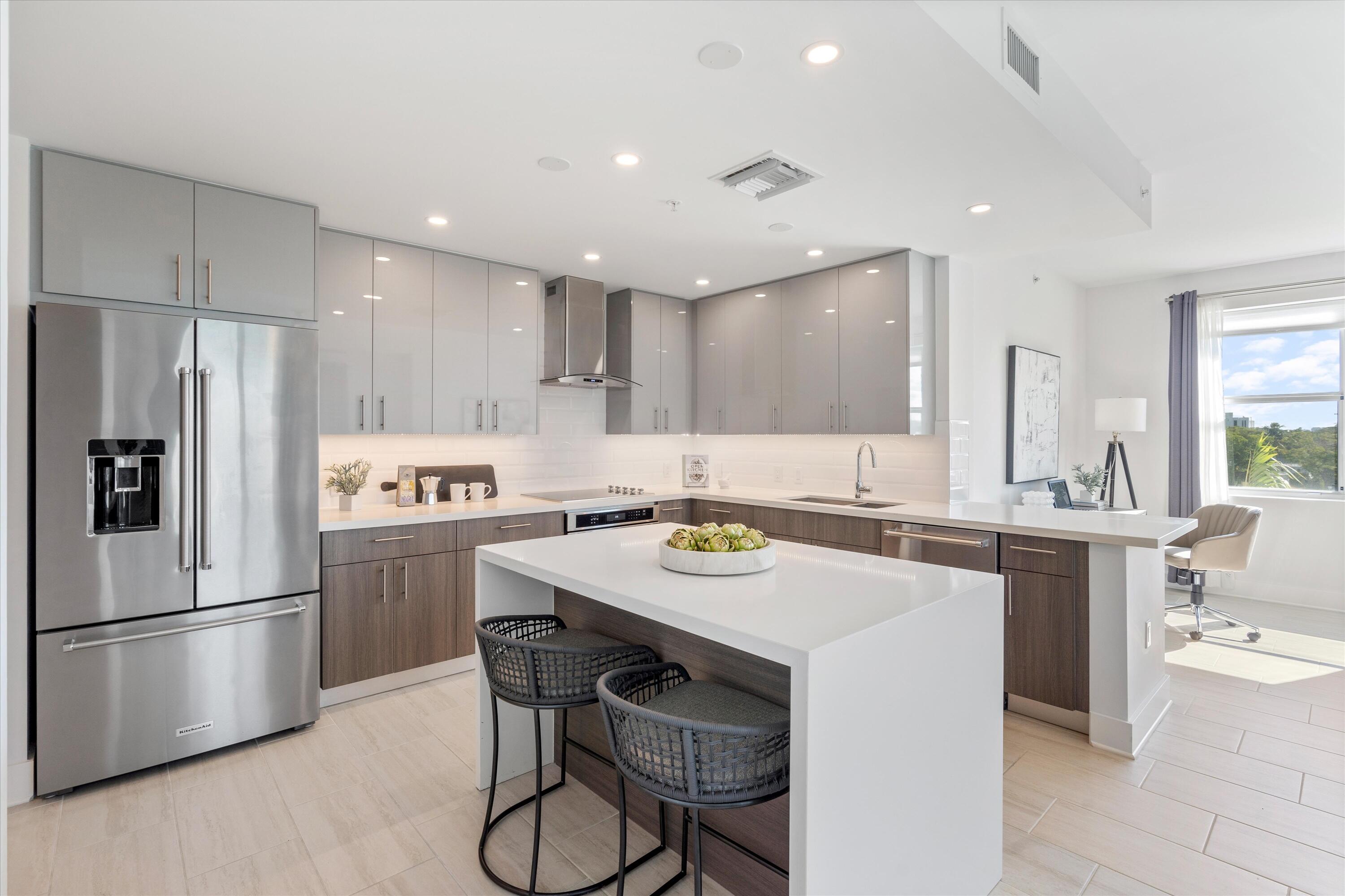 236 Se Fifth Avenue 212