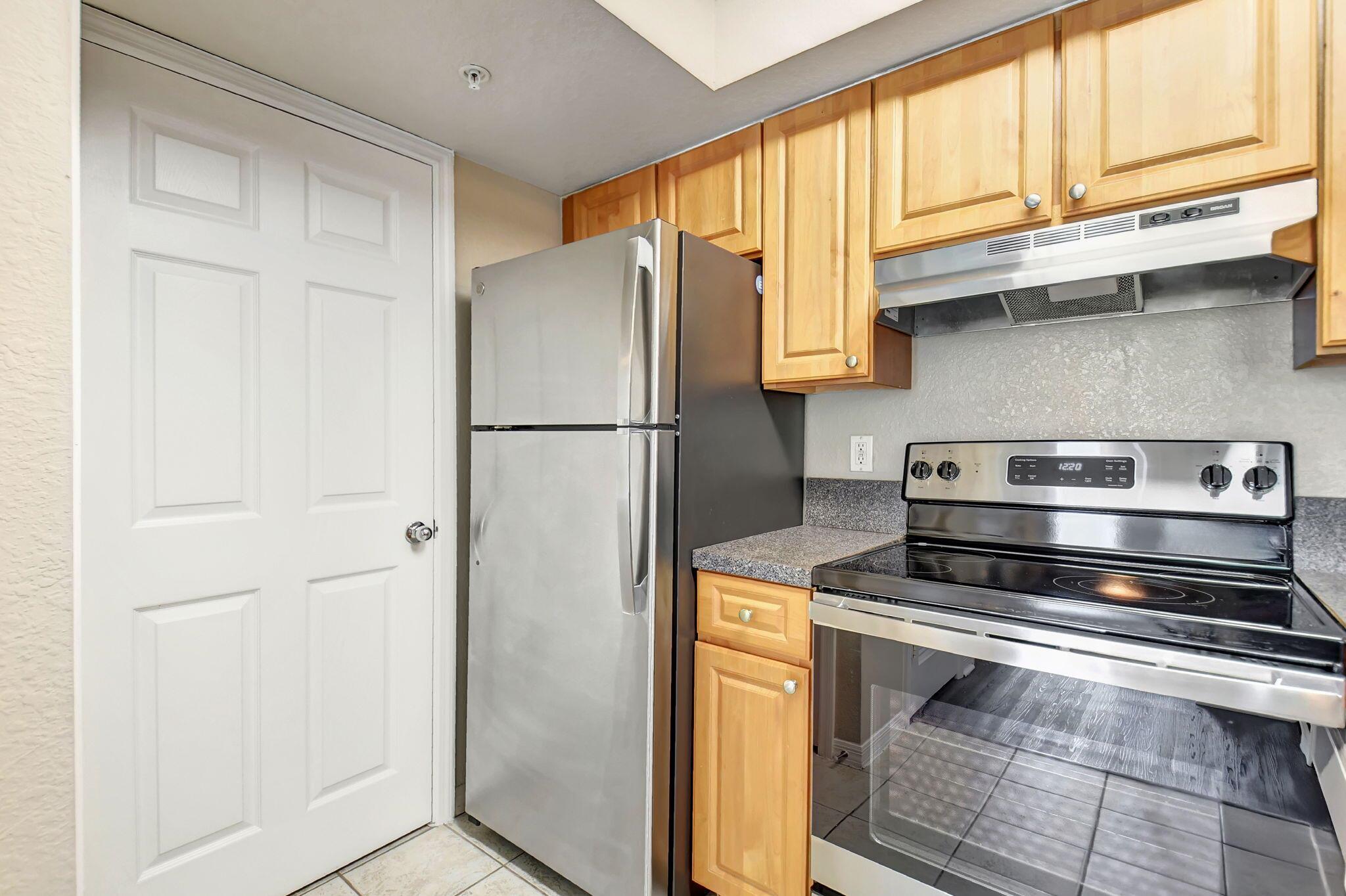 15075 Michelangelo Boulevard 204