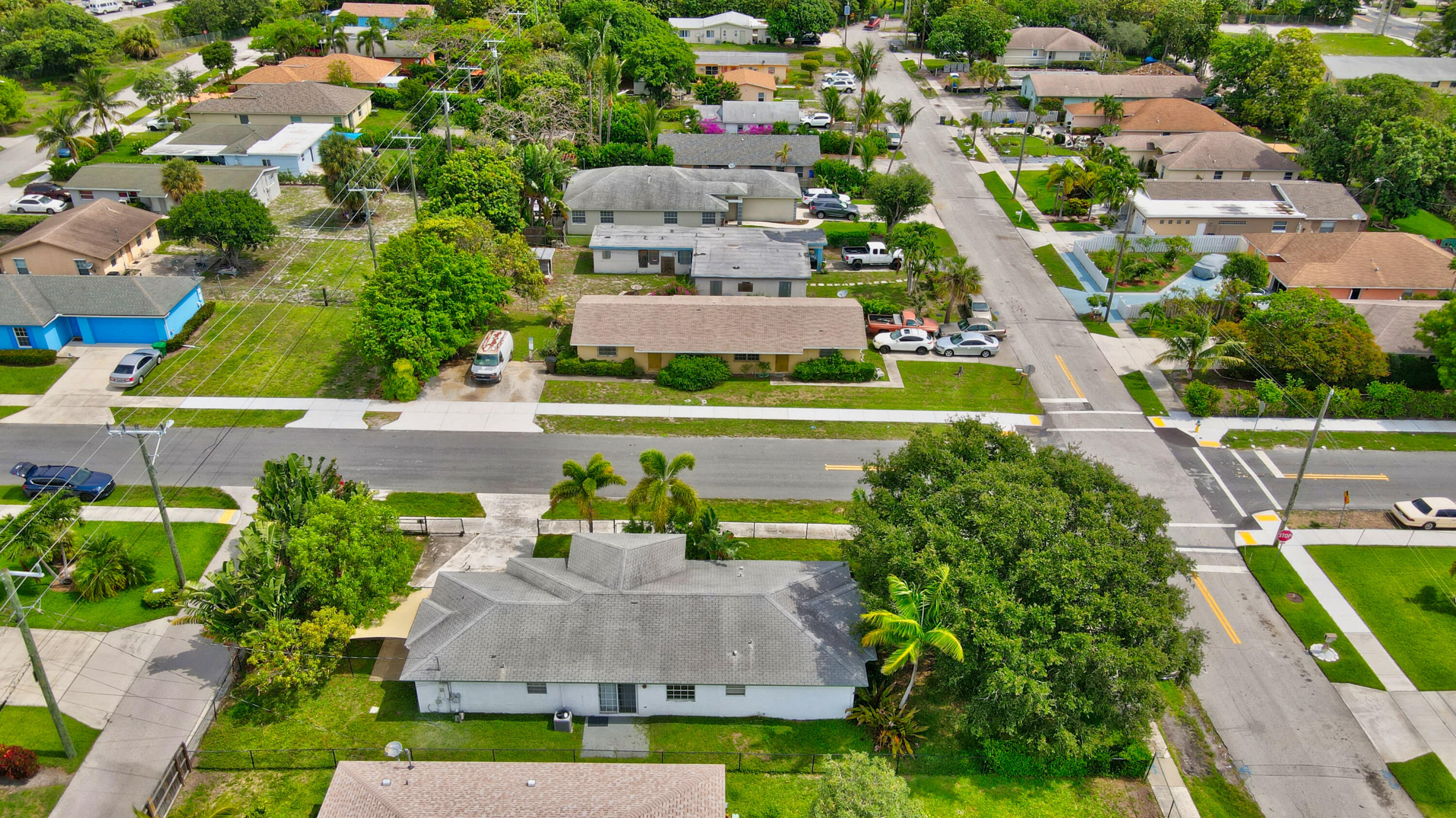 102 SW 13th Avenue
