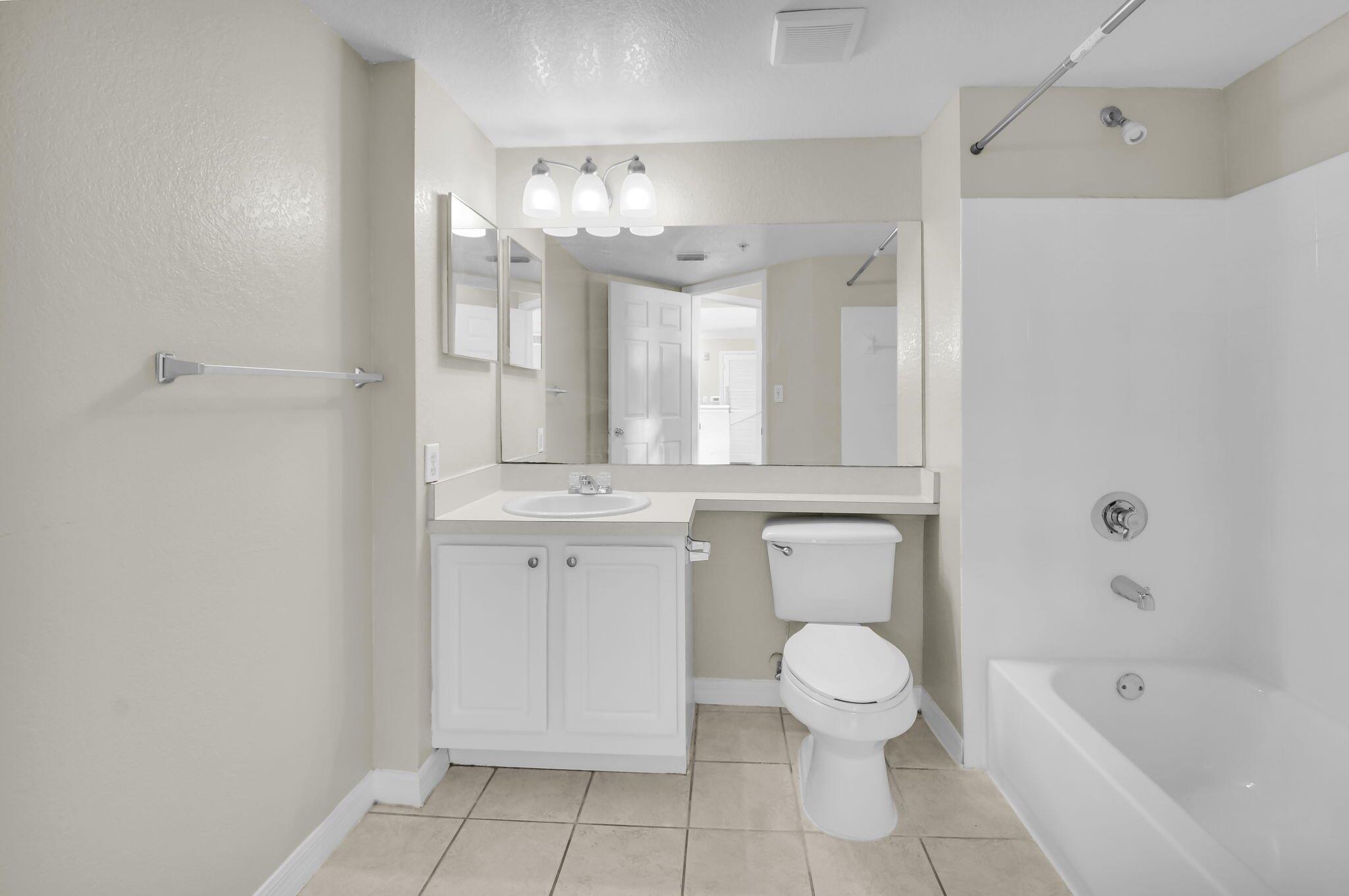 15185 Michelangelo Boulevard 204