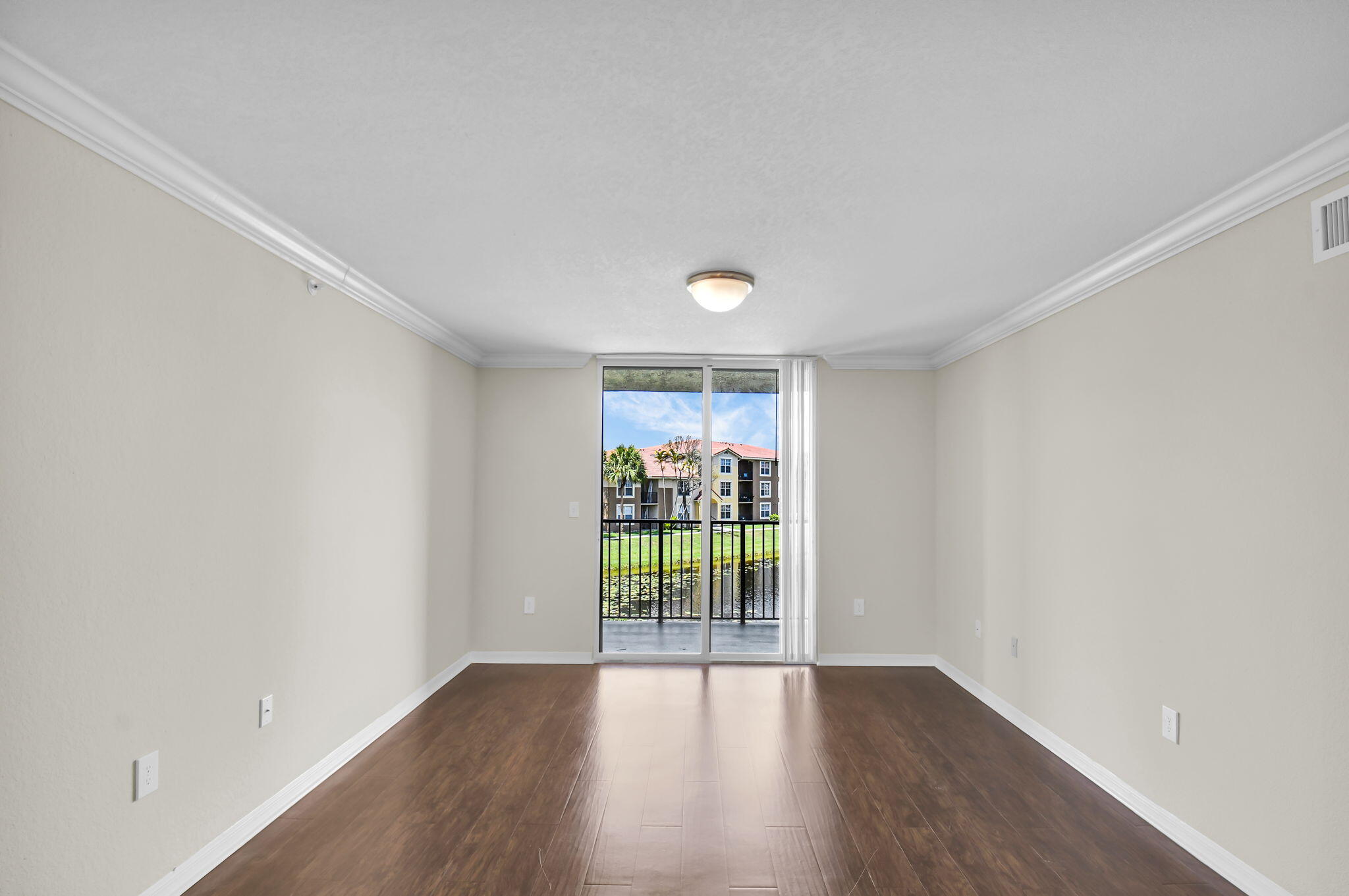15185 Michelangelo Boulevard 204