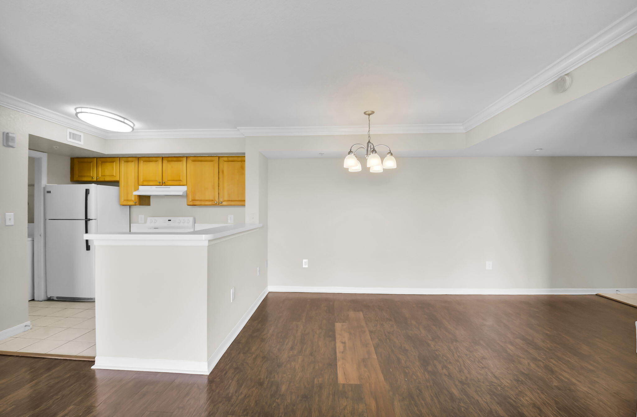 15185 Michelangelo Boulevard 204