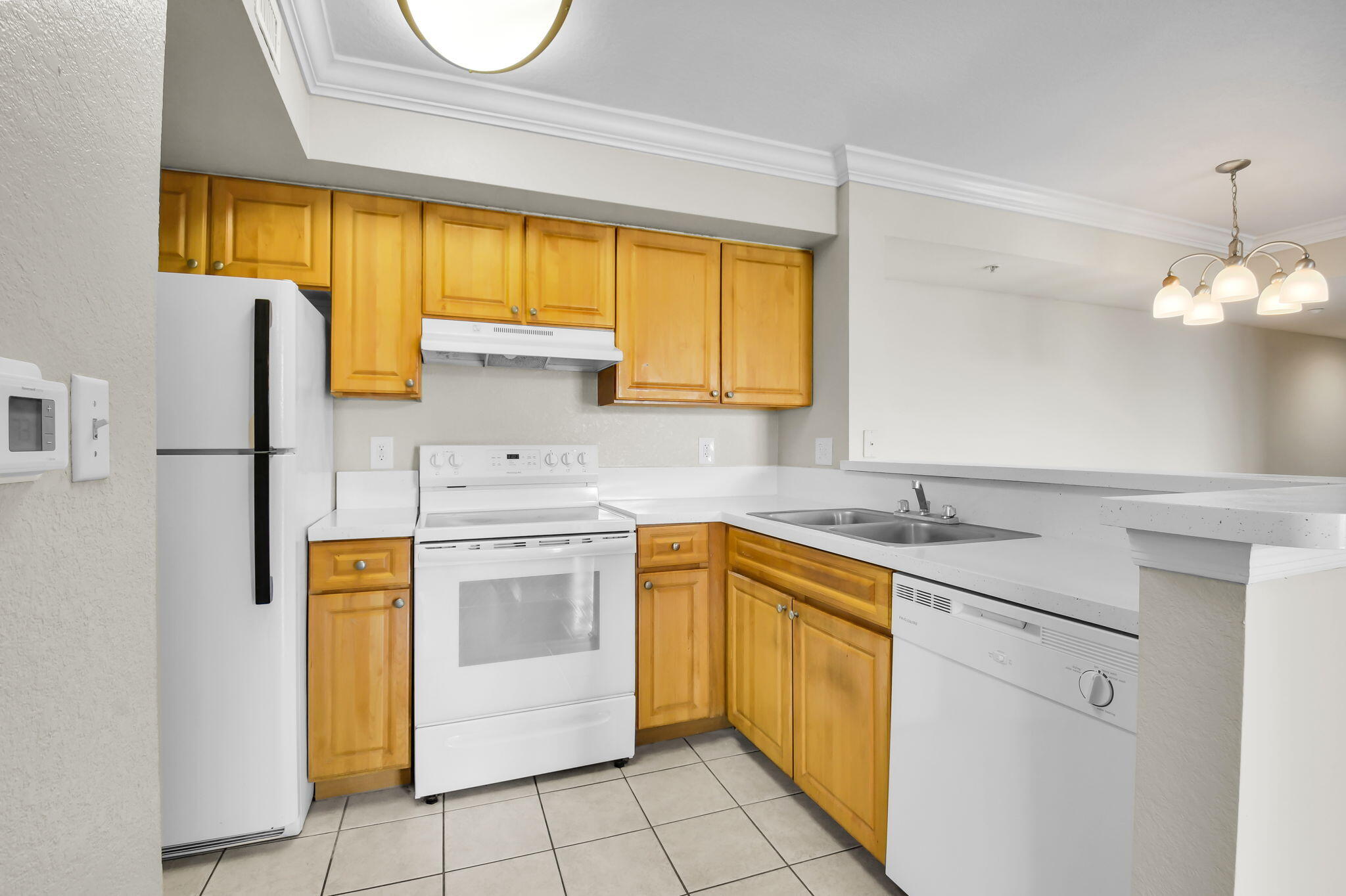 15185 Michelangelo Boulevard 204