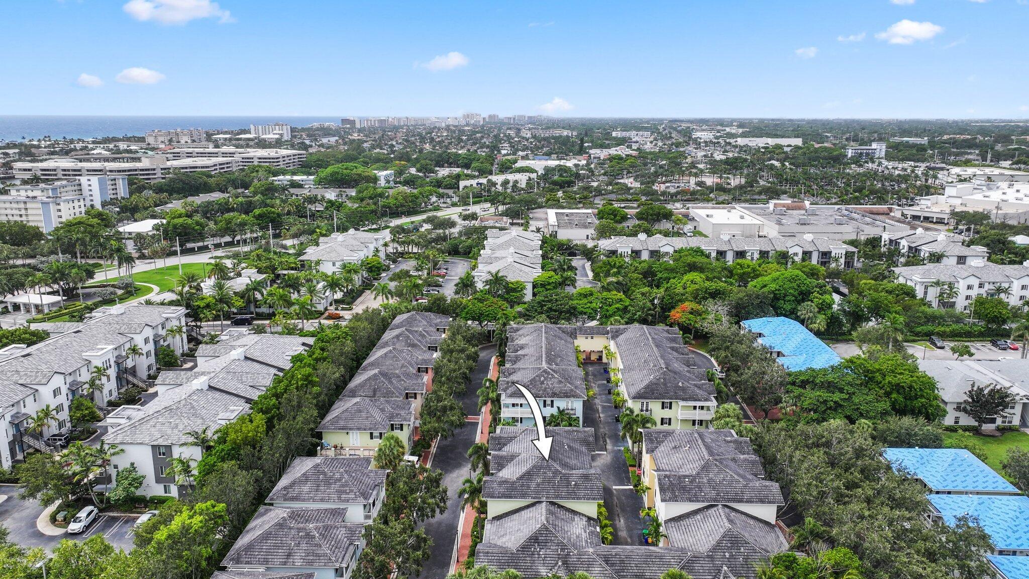 1032 E Heritage Club Circle