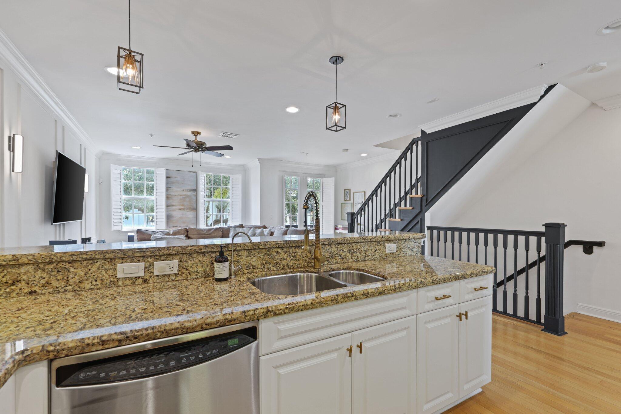 1032 E Heritage Club Circle