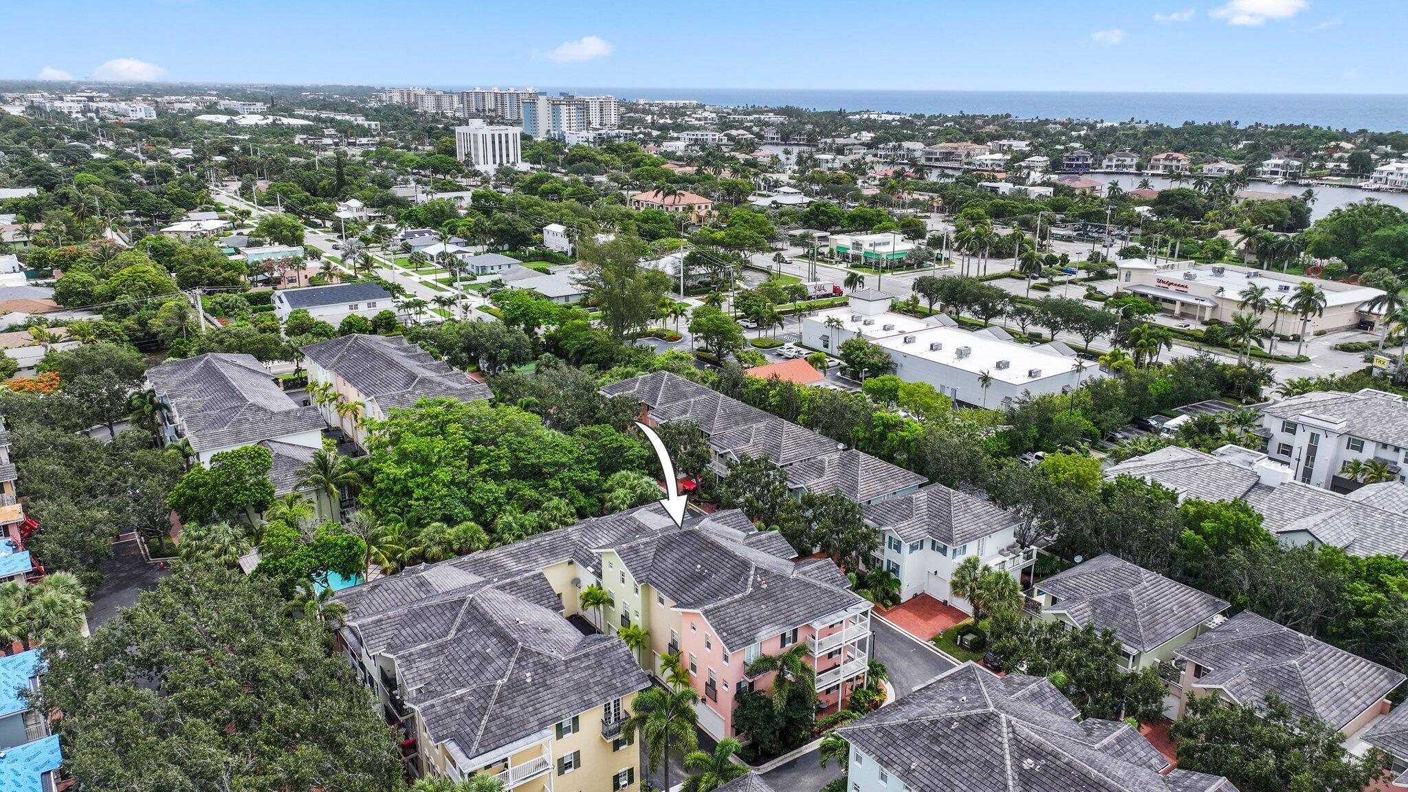 1032 E Heritage Club Circle