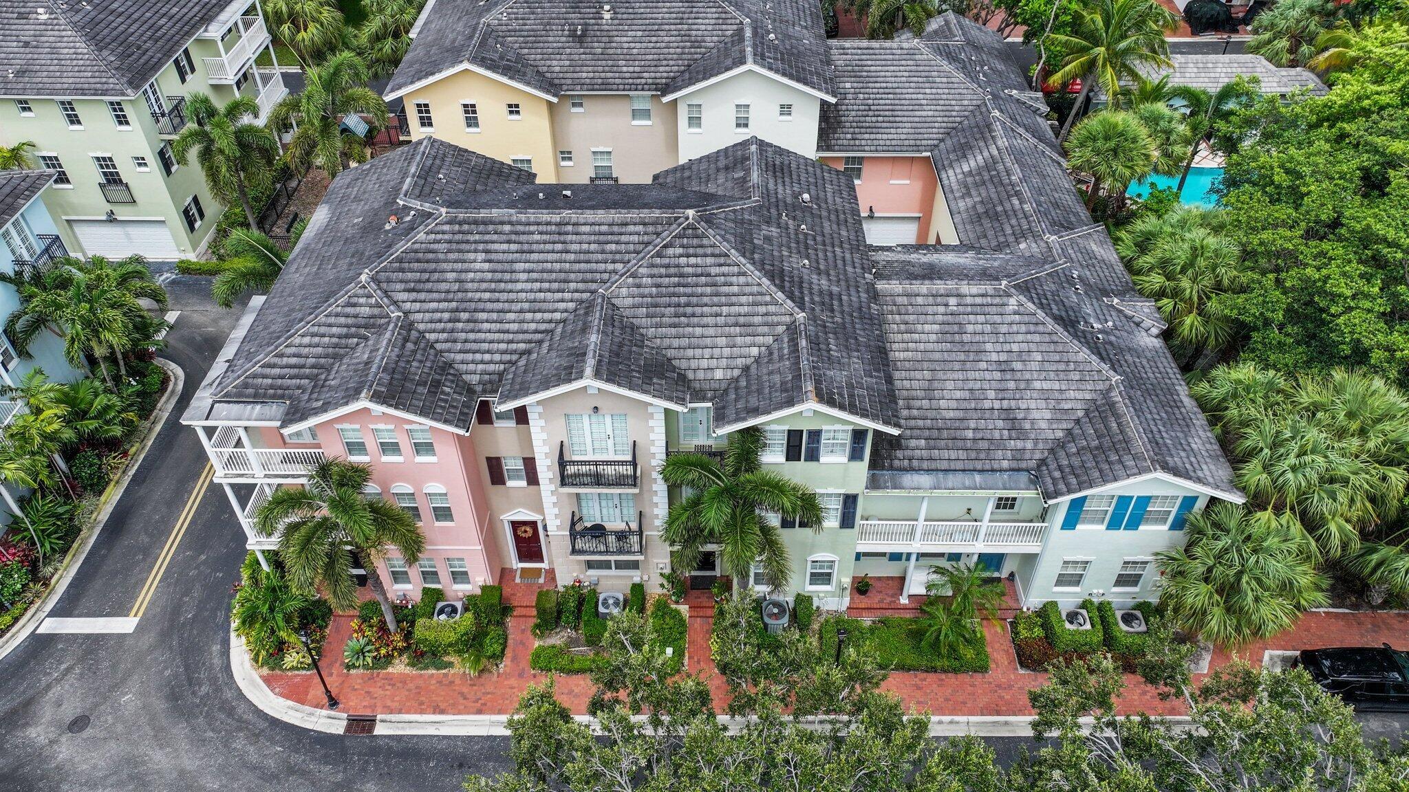 1032 E Heritage Club Circle