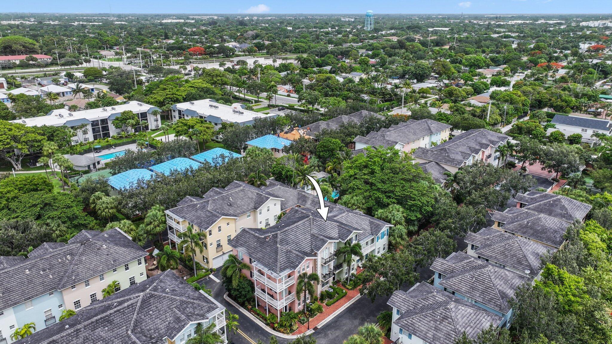 1032 E Heritage Club Circle