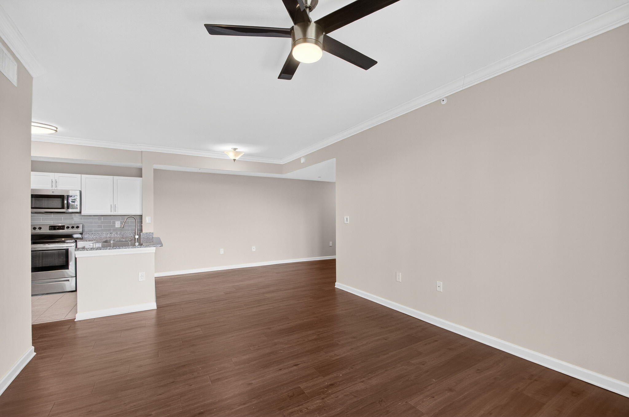 15045 Michelangelo Boulevard 104