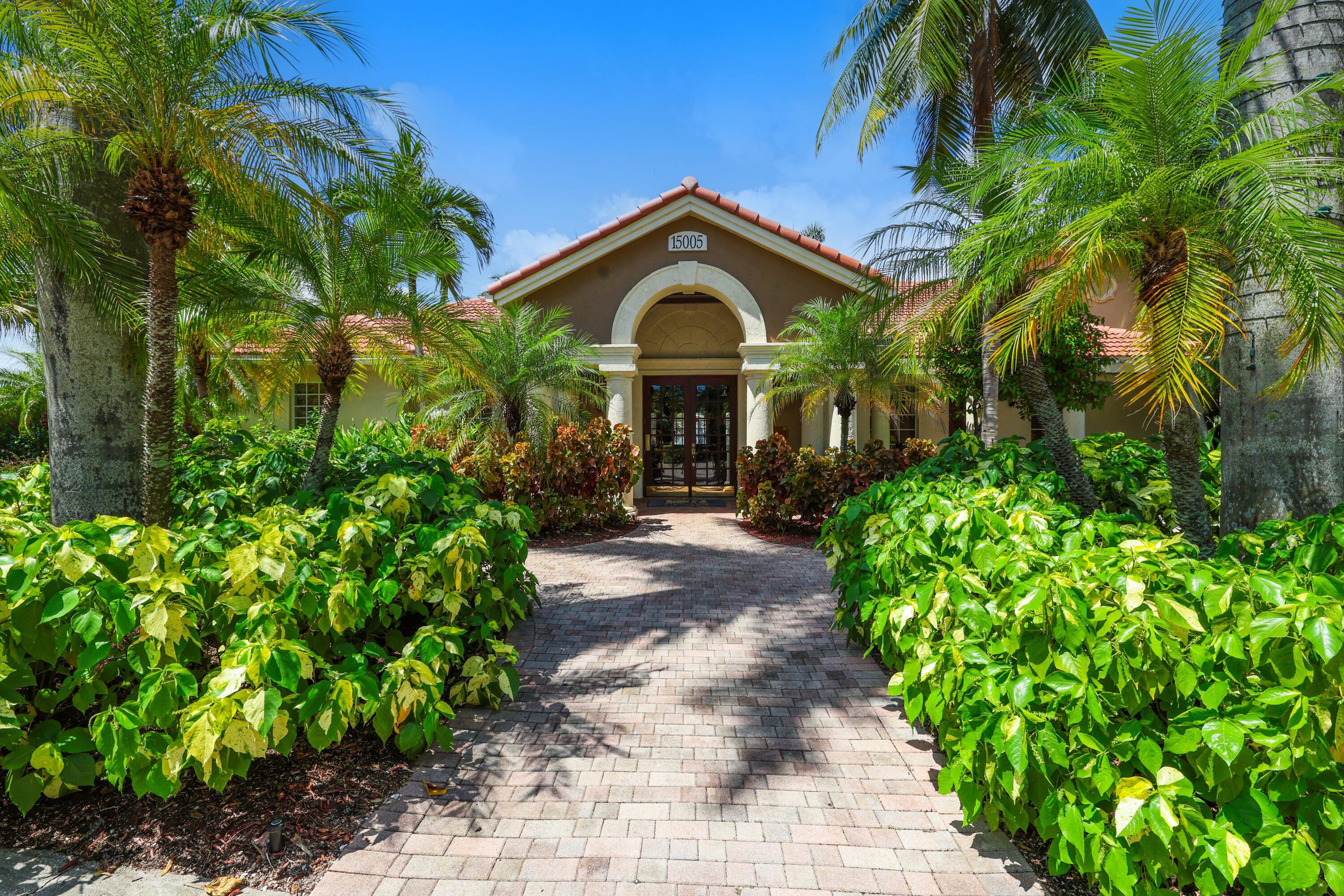 15155 Michelangelo Boulevard 103
