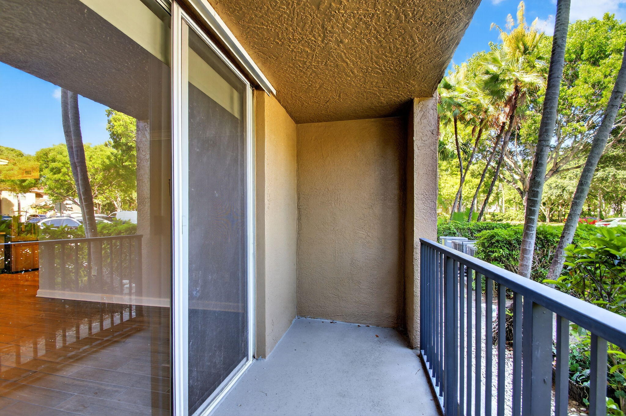 15155 Michelangelo Boulevard 103