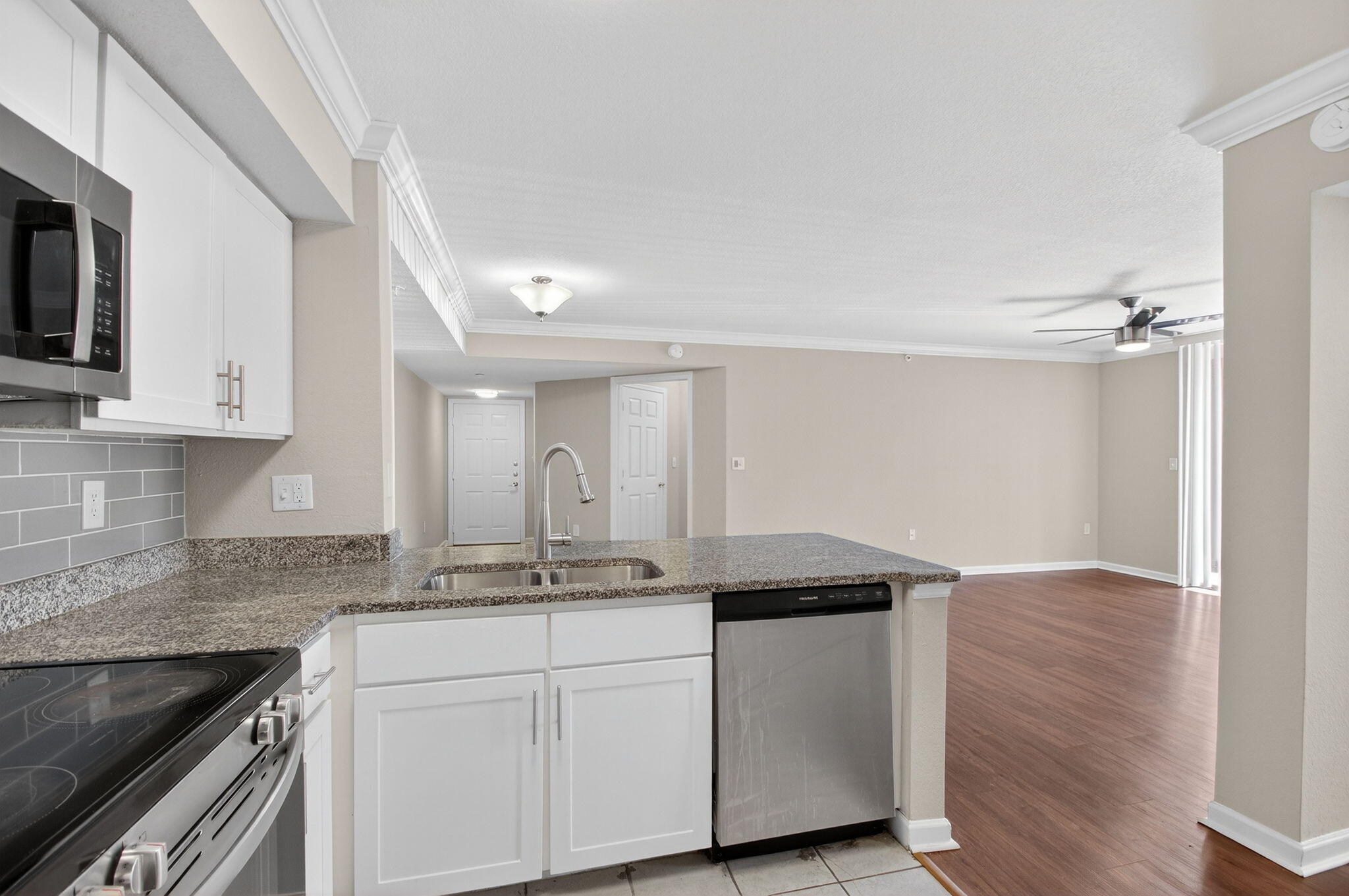 15035 Michelangelo Boulevard 105