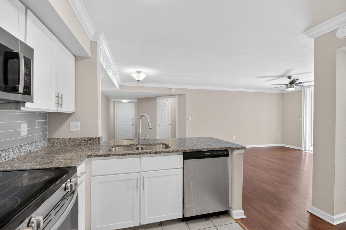 15035 Michelangelo Boulevard 105