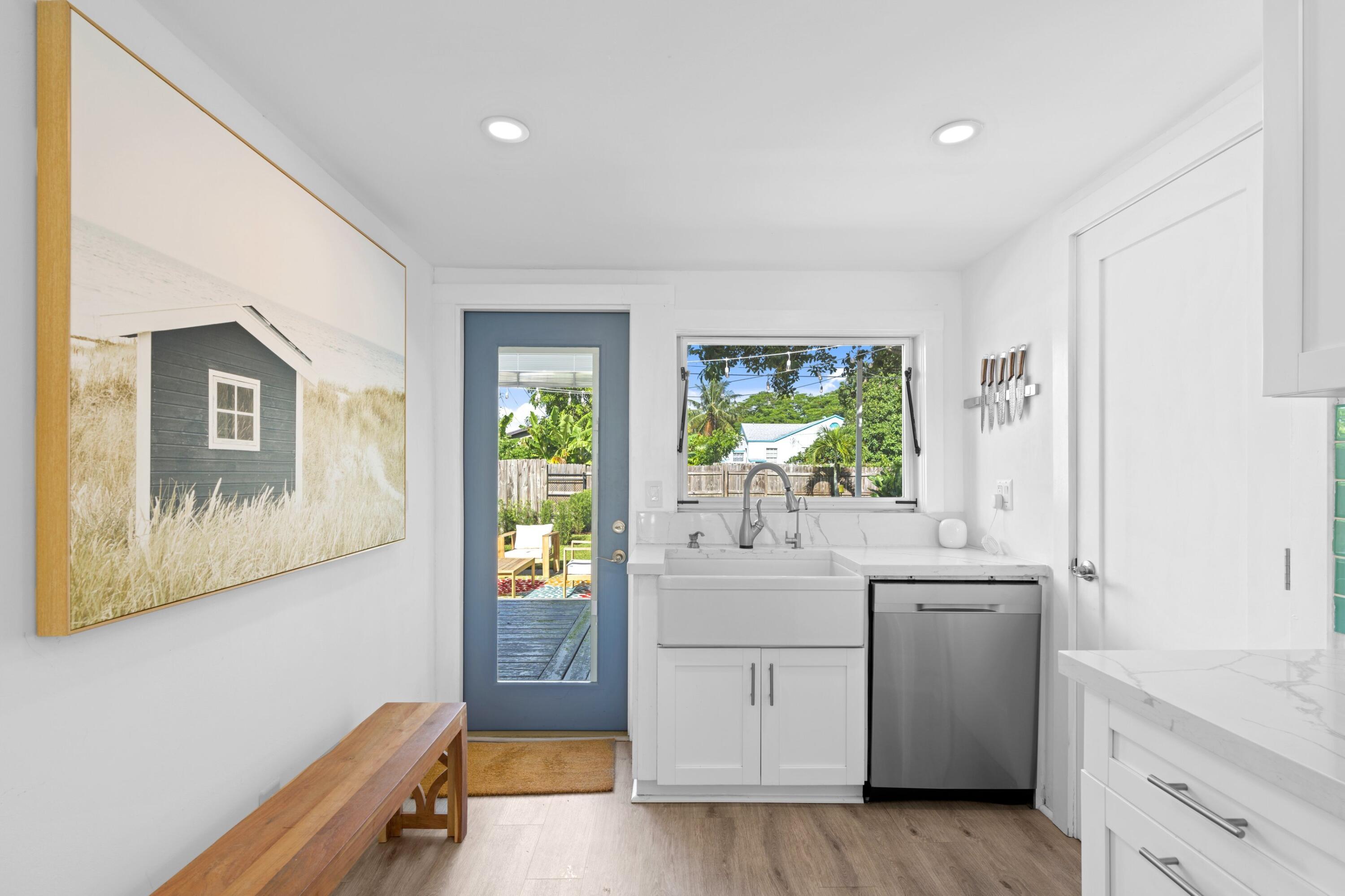826 SE 4th Avenue