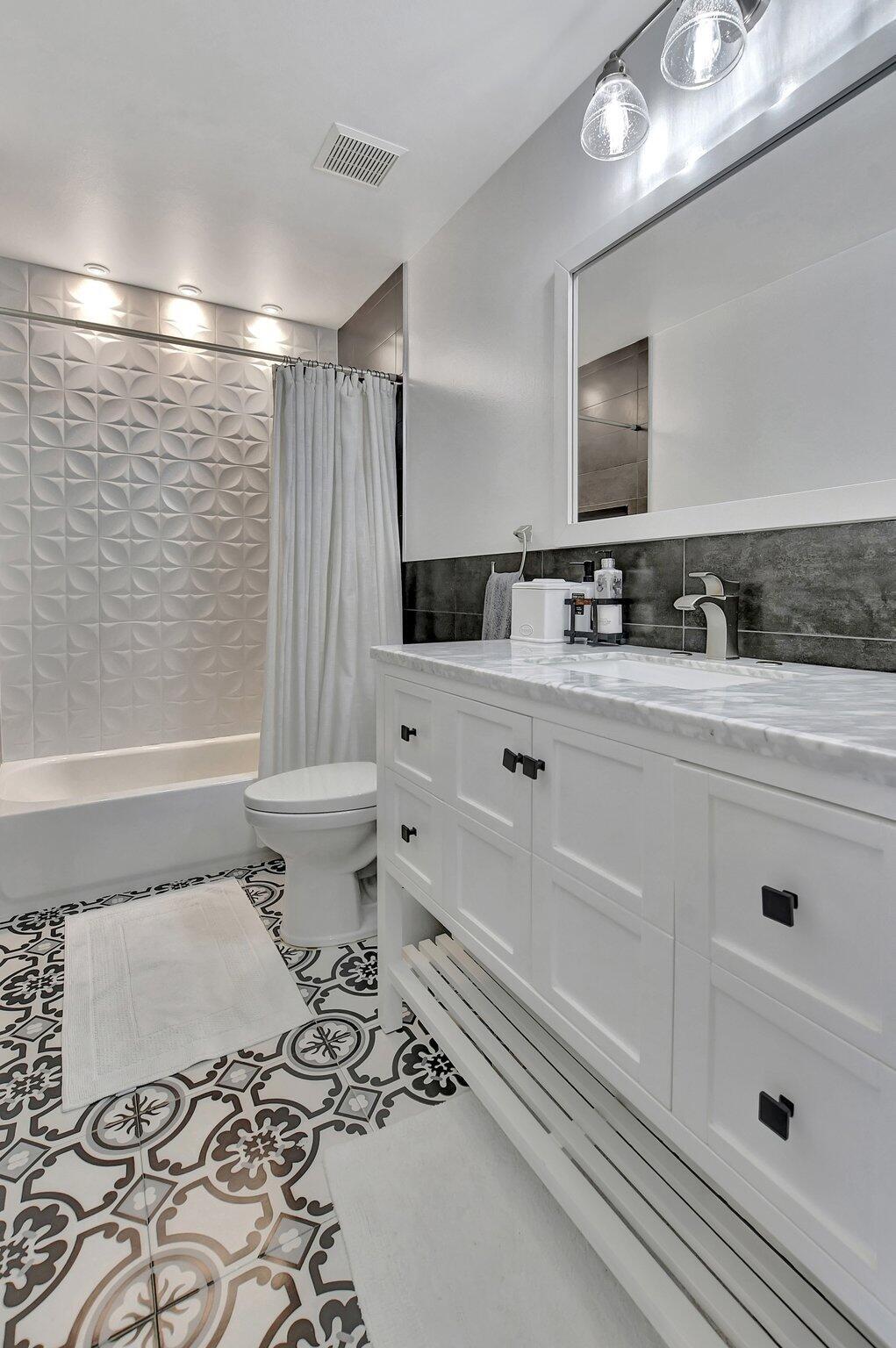 5469 Grand Park Place