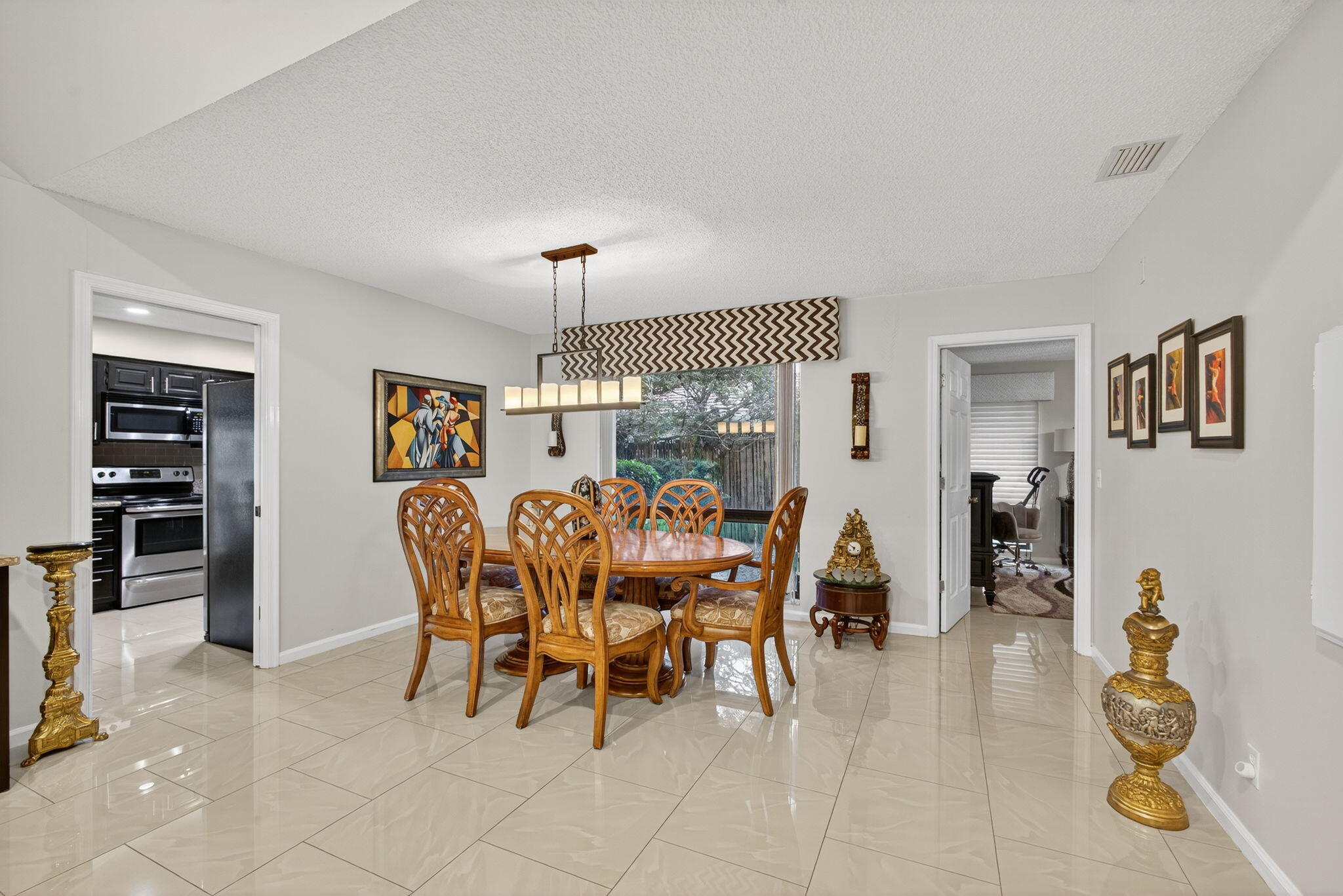 4840 Pine Tree Drive