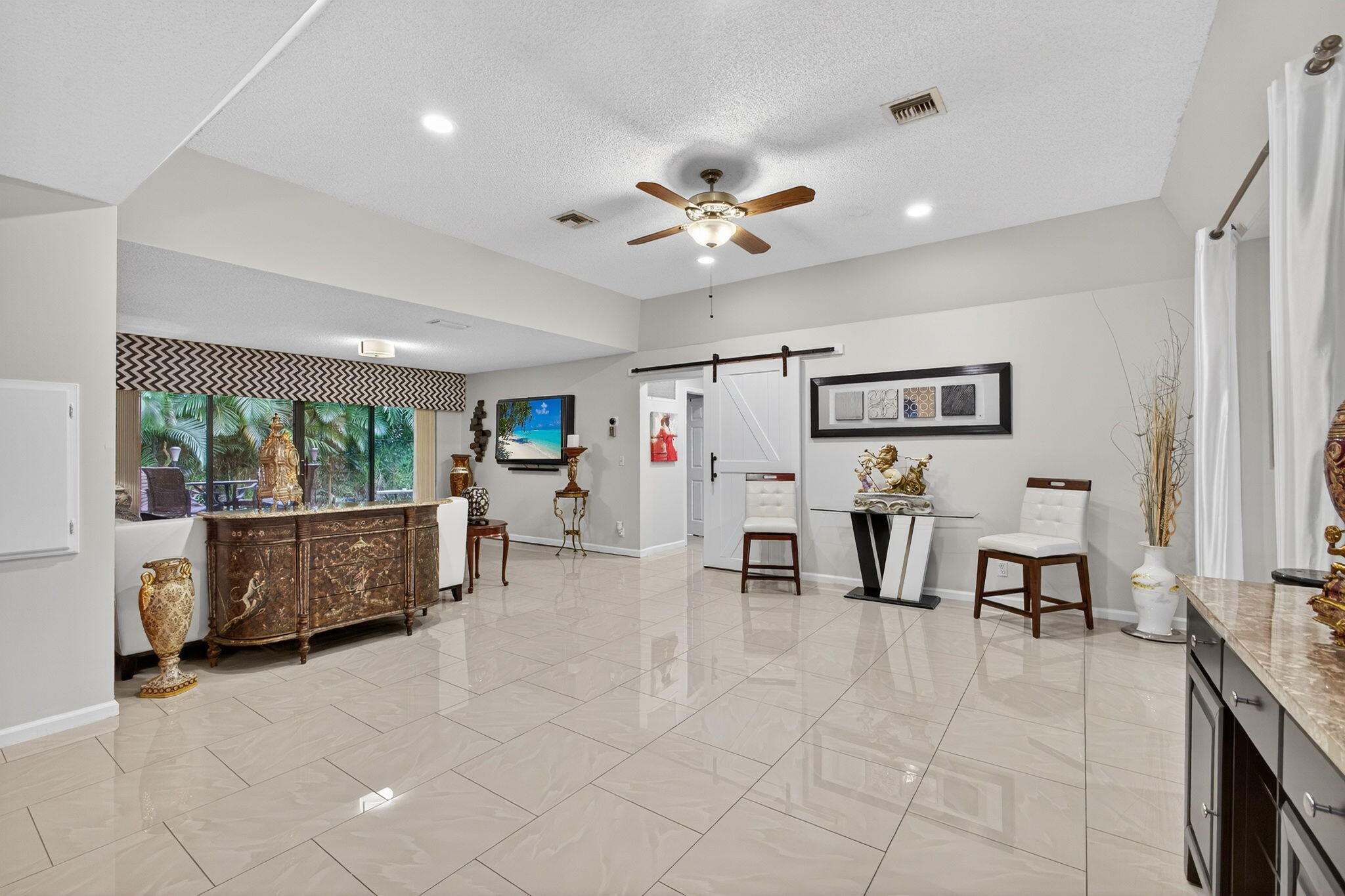 4840 Pine Tree Drive