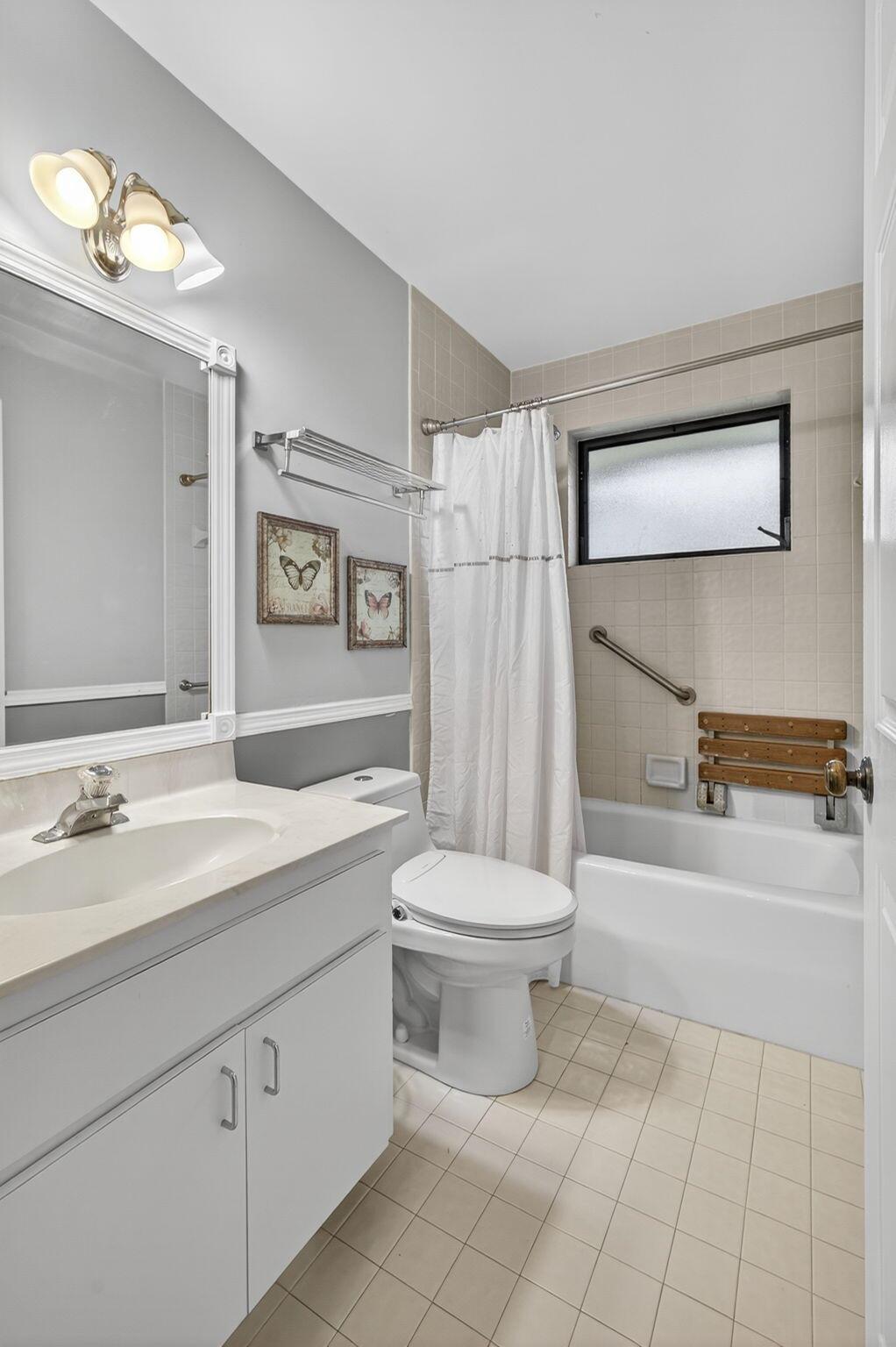 4840 Pine Tree Drive