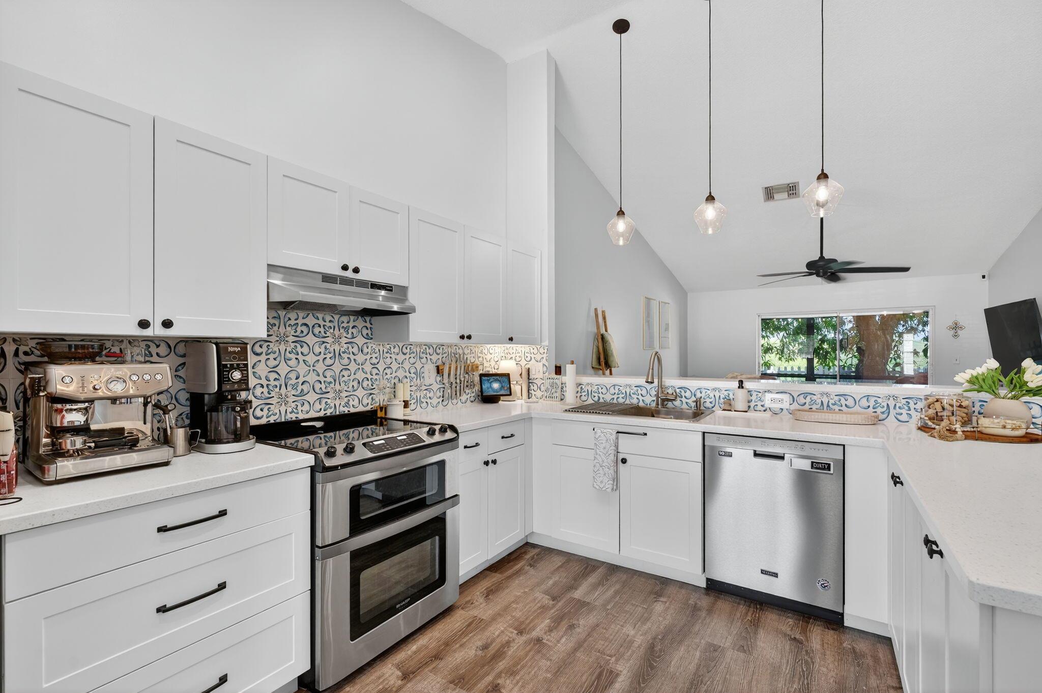 5148 Arbor Glen Circle