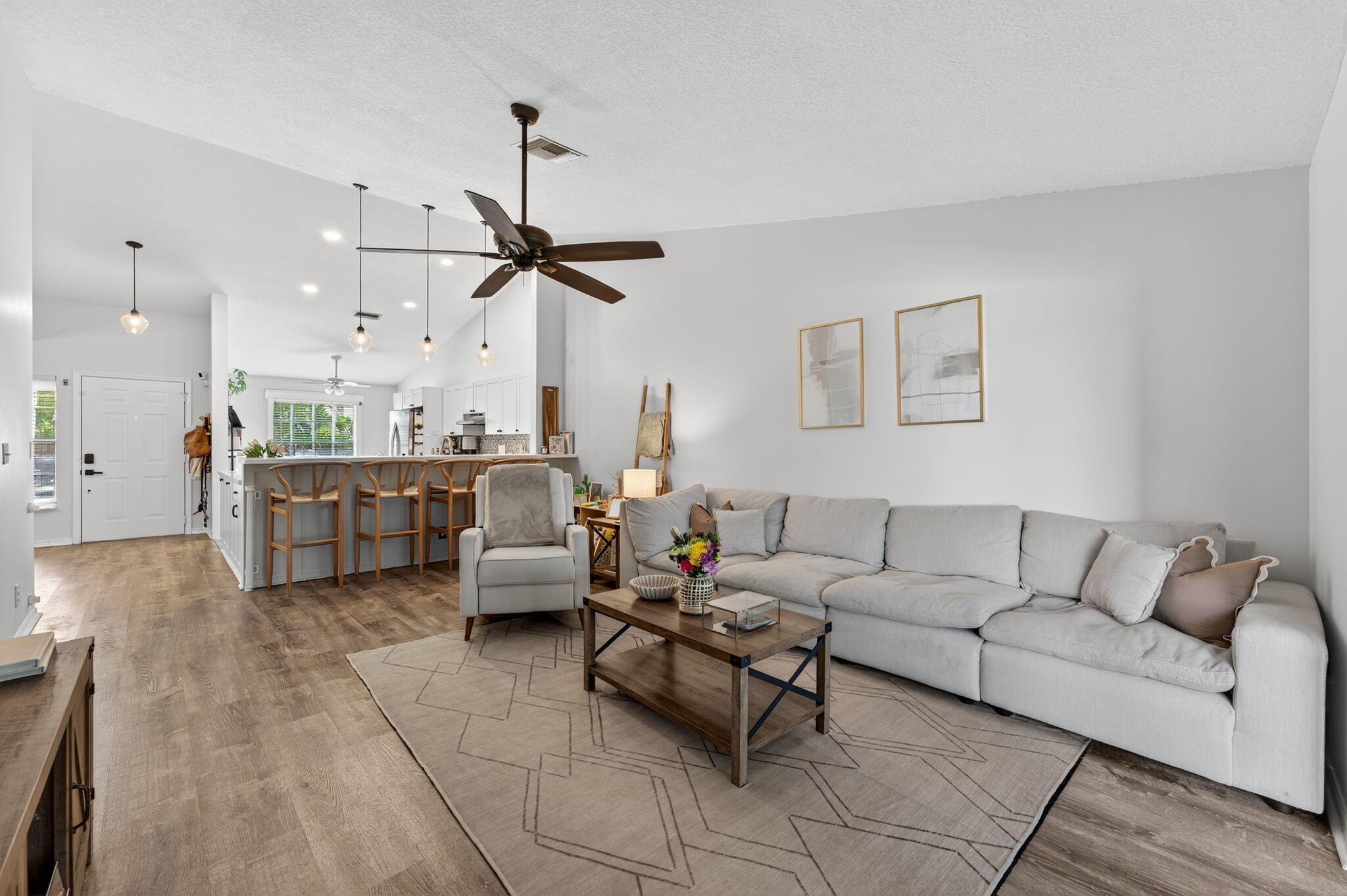 5148 Arbor Glen Circle