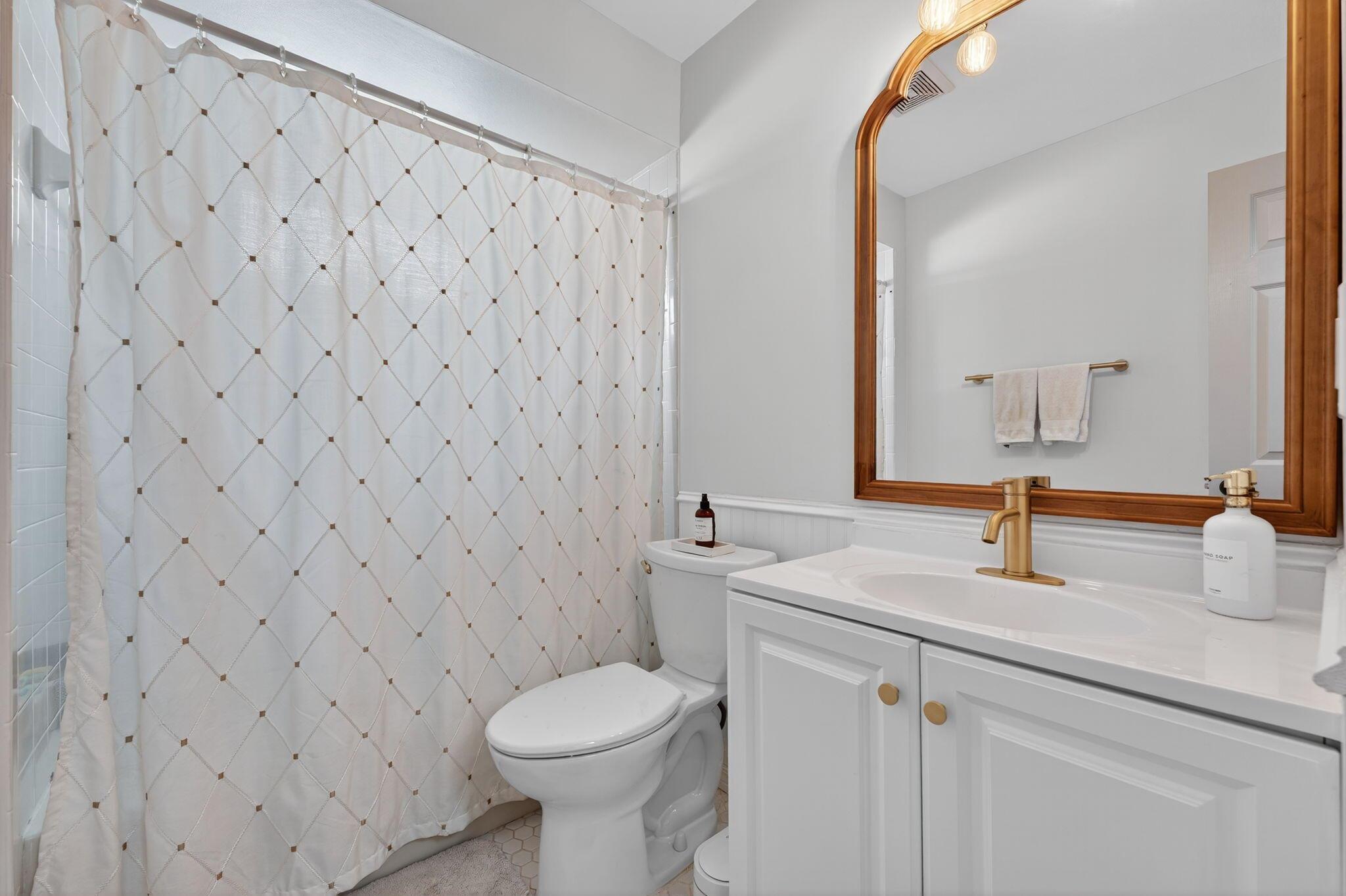 5148 Arbor Glen Circle