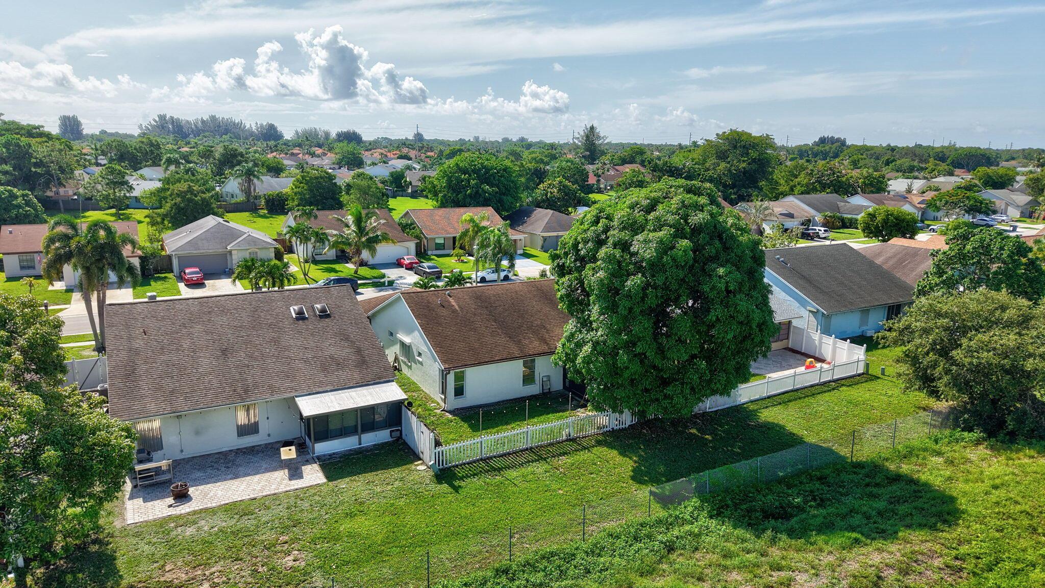 5148 Arbor Glen Circle