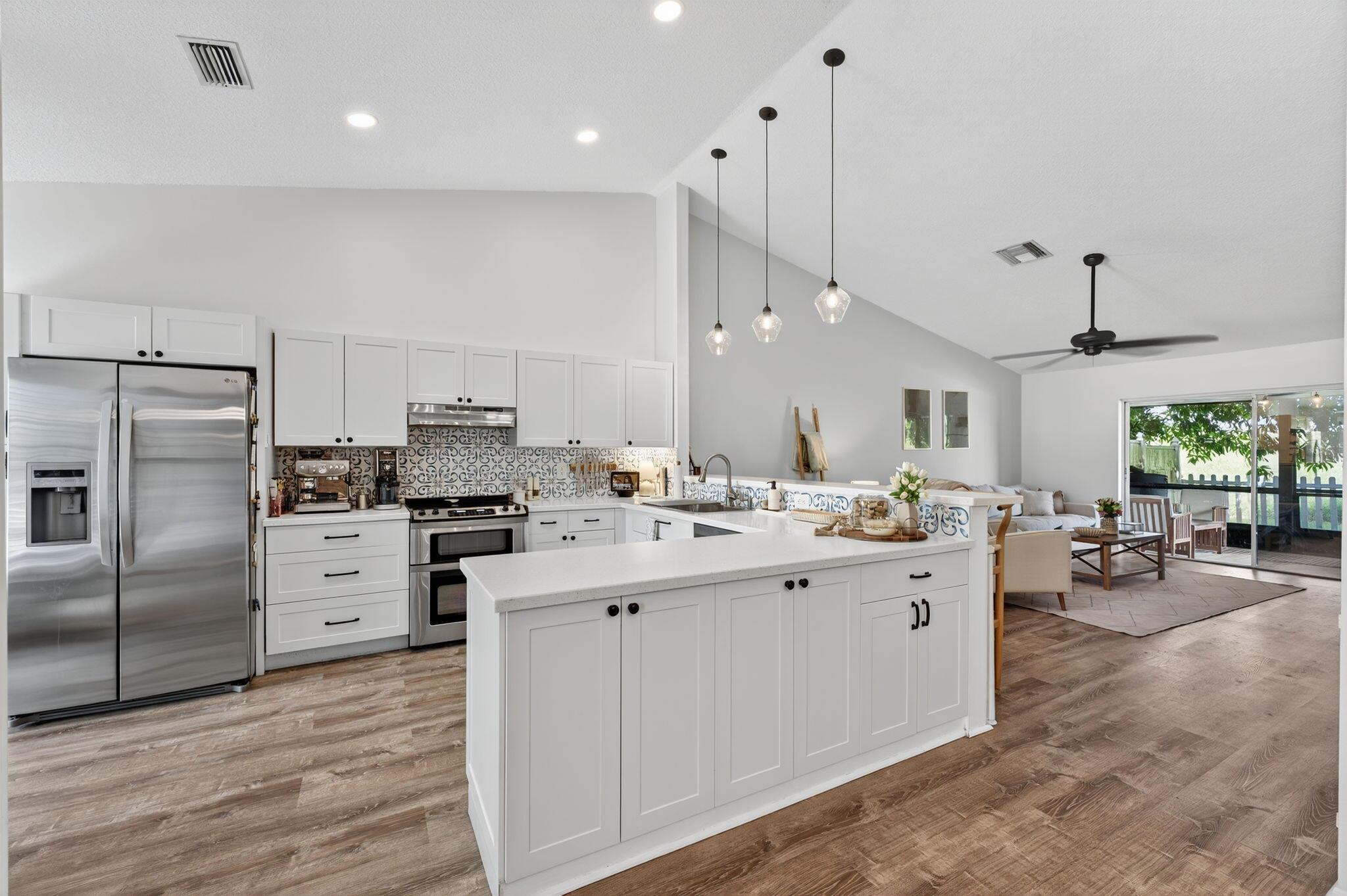 5148 Arbor Glen Circle