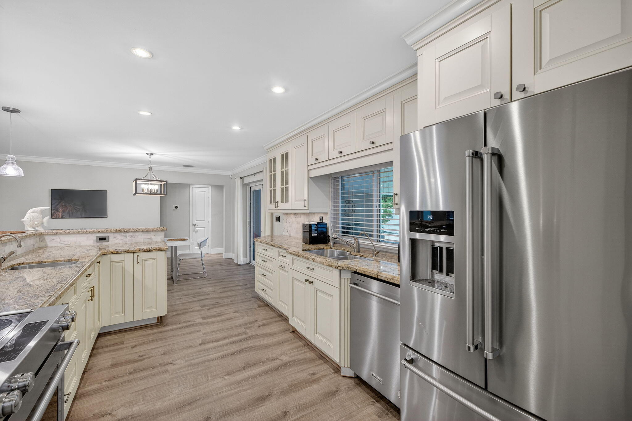 5701 NE 16th Terrace