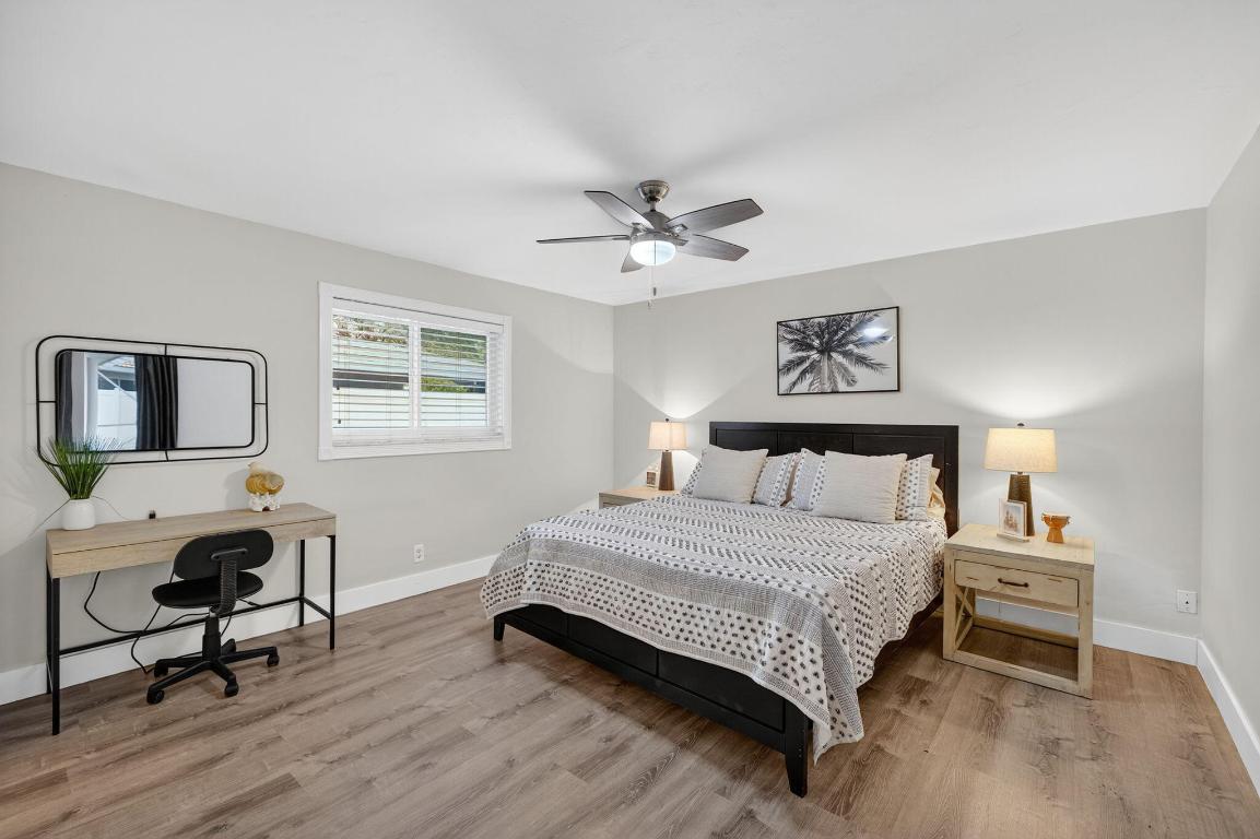 5701 NE 16th Terrace