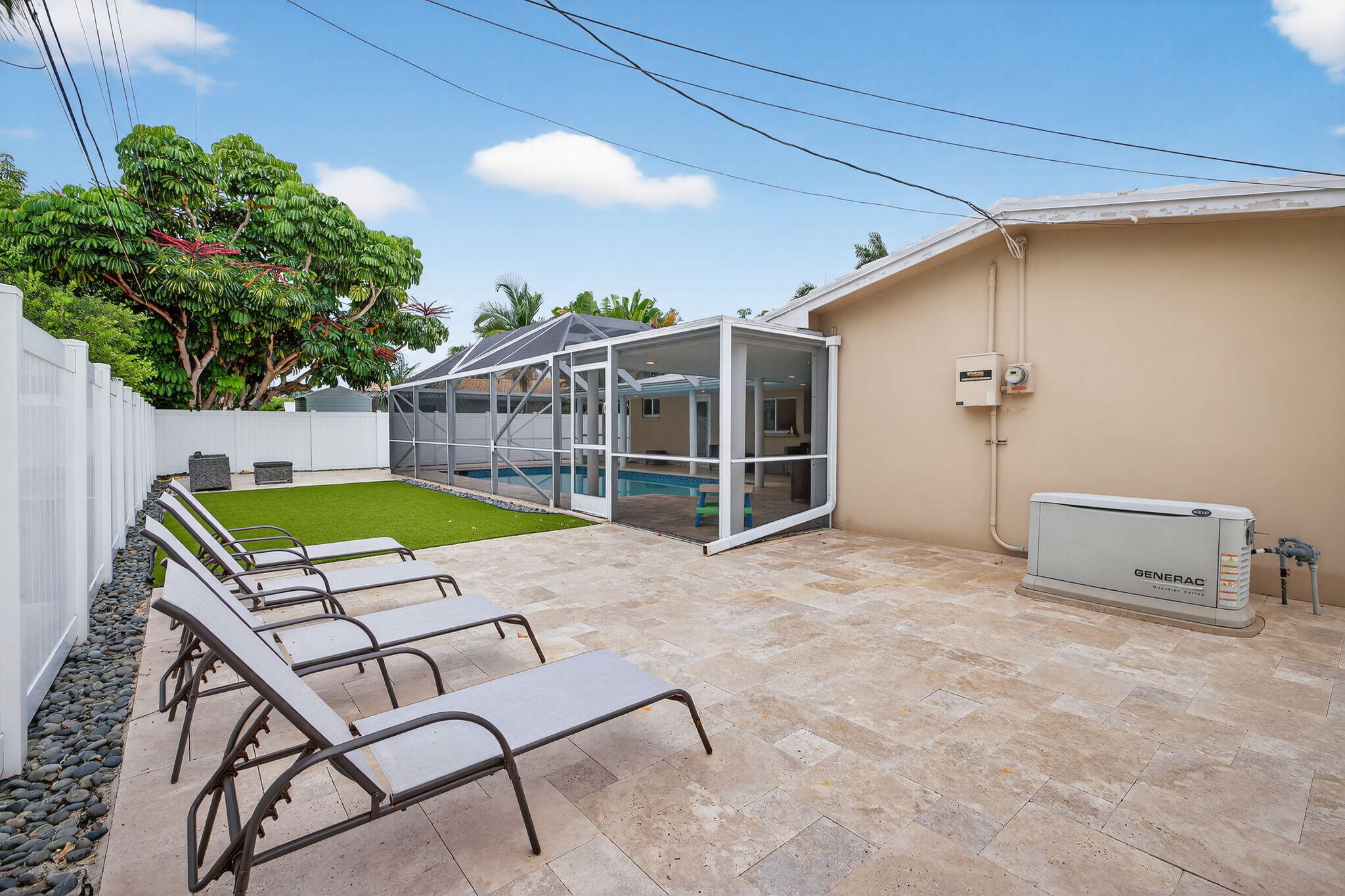 5701 NE 16th Terrace