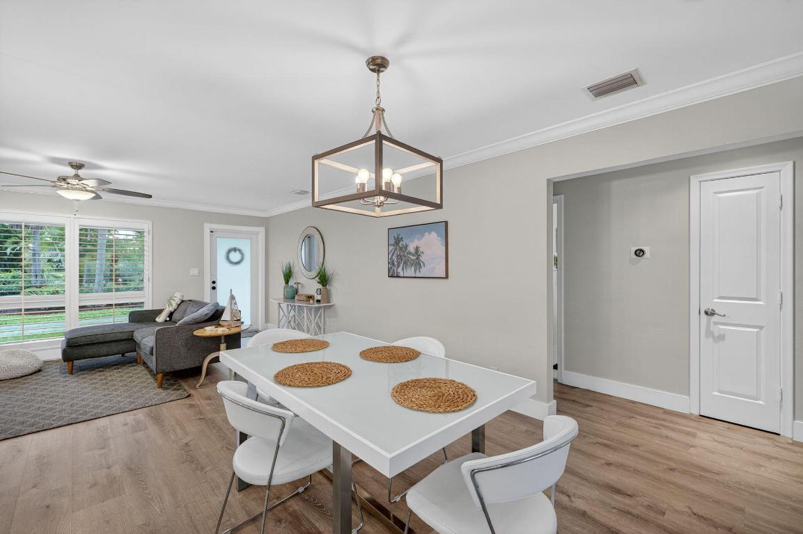 5701 NE 16th Terrace