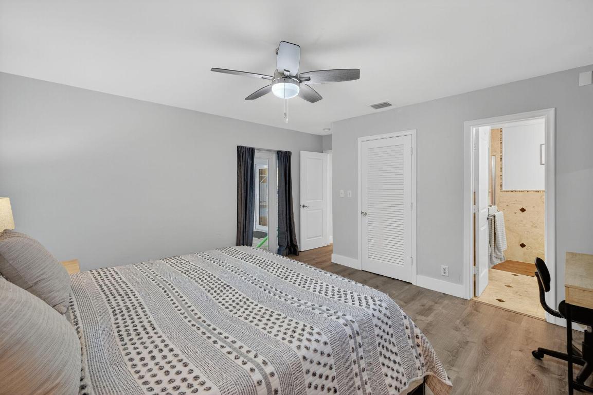 5701 NE 16th Terrace