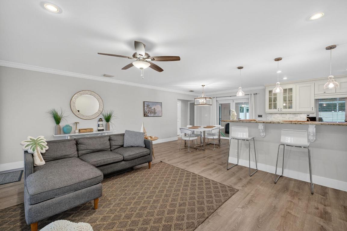 5701 NE 16th Terrace