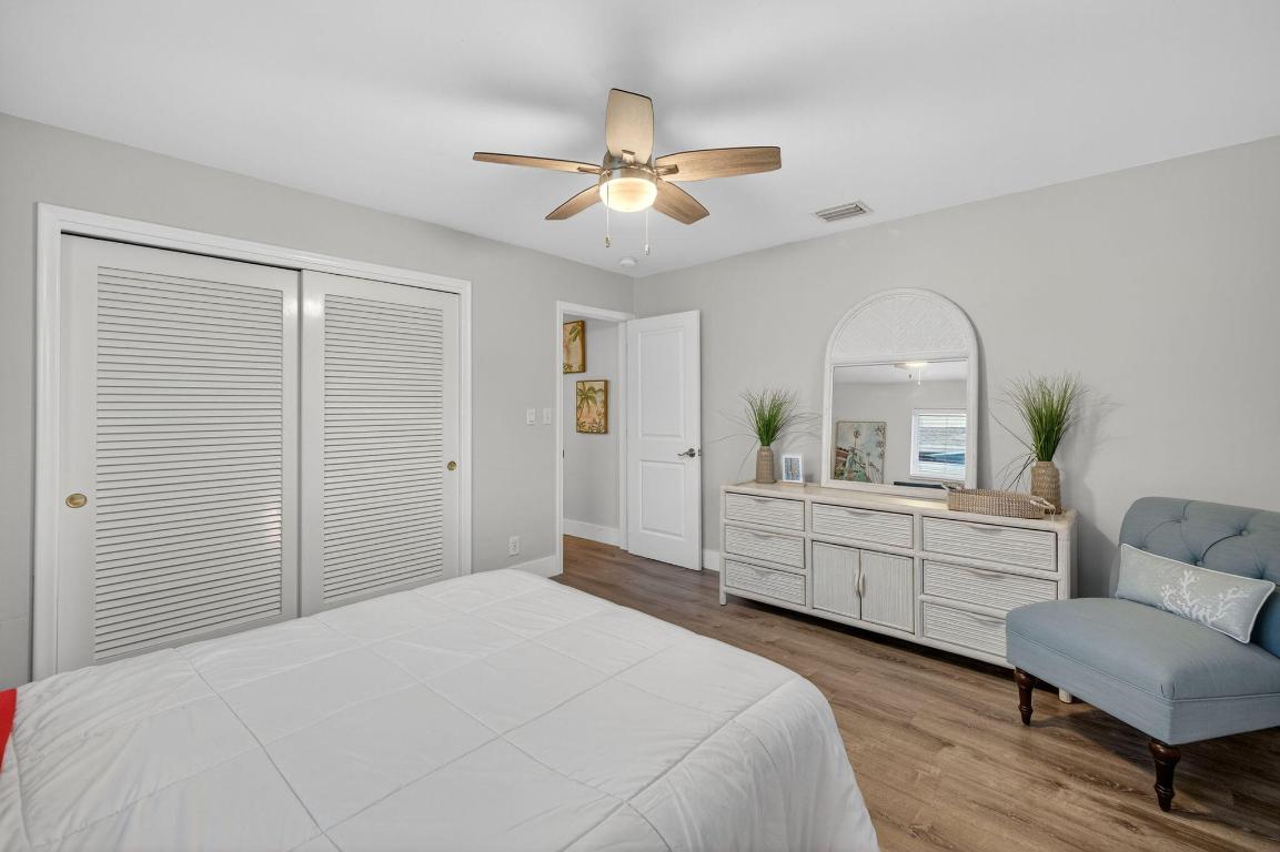 5701 NE 16th Terrace